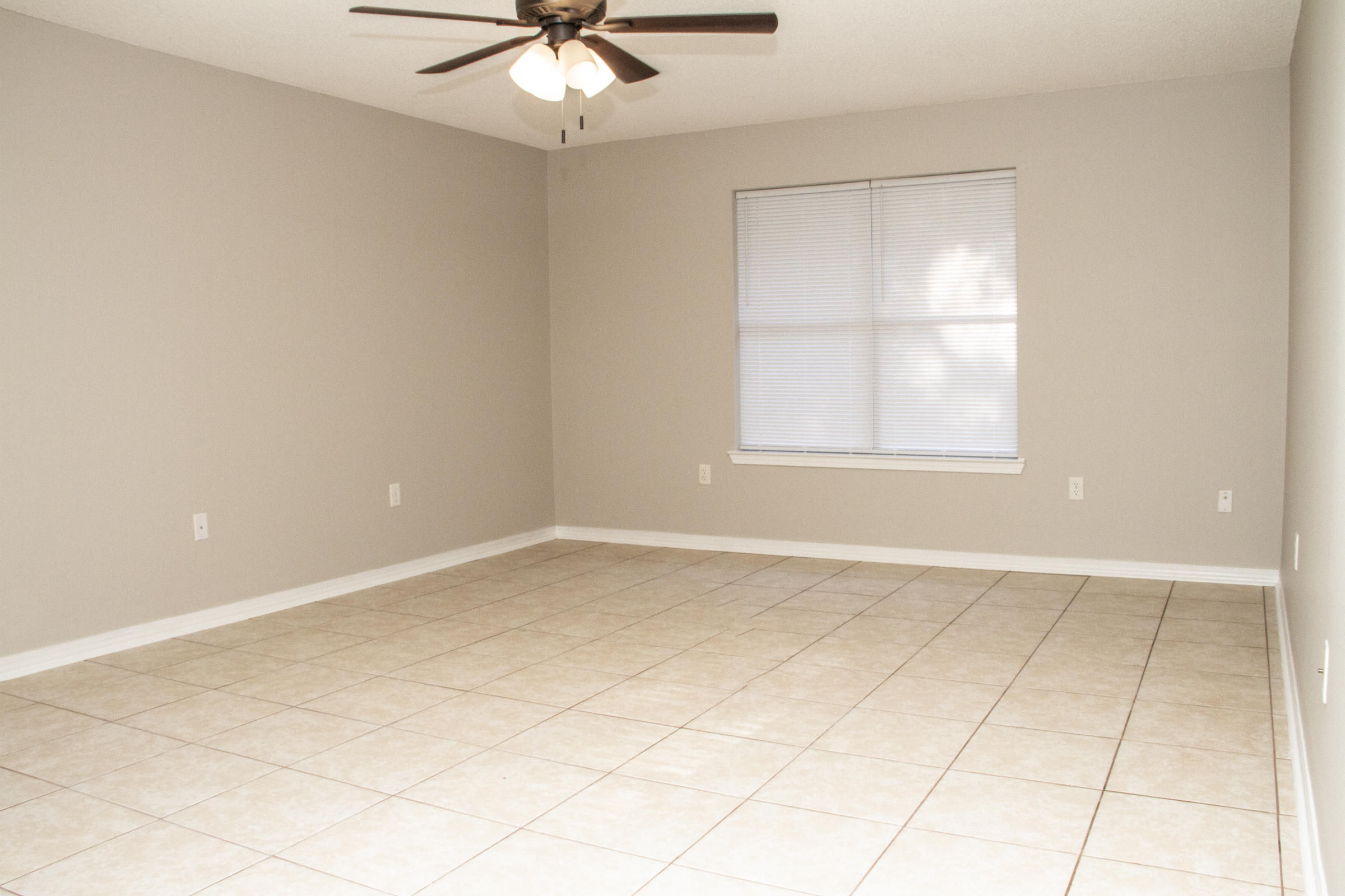 STEEPLECHASE PH 2 - Residential Lease