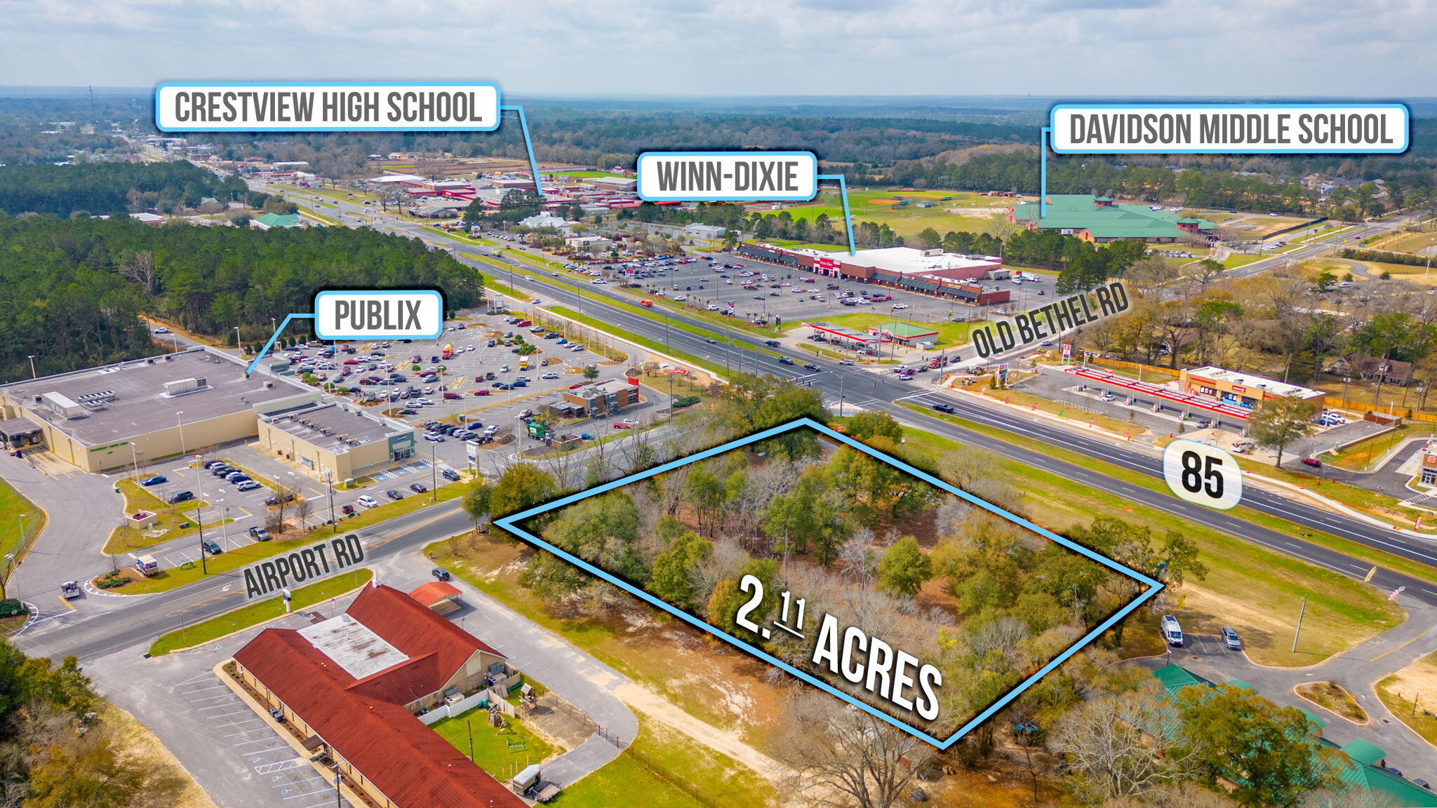 Location WOW! Two Acre Corner! Across form the new Circle K and Burger King and next door toNorth Publix and Wendy's site! Traffic light. Roof tops, high growth Area, new retail and restaurants, existing banks, library, schools, grocery, gas stations, retail! This is the prime Crestview site for a new store! Traffic count plus Rooftops= Your Location! City zoned as C2, Sewer is close! This is the site!