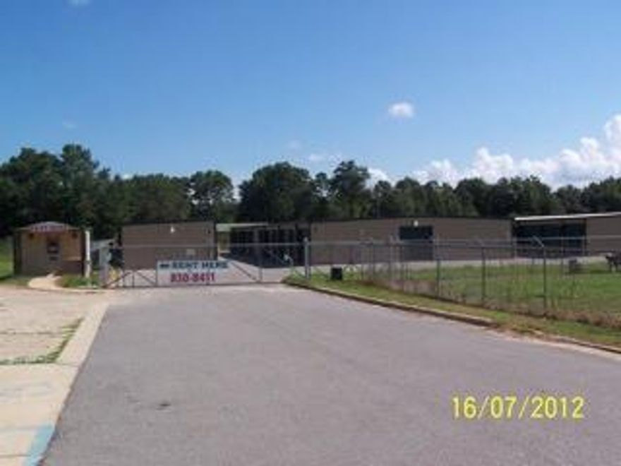 LISTING FOR APPRAISAL PURPOSES.  PURCHASE INCLUDED 19,600 SQFT OF MINI WAREHOUSE SPACE AND 2000 SQFT OF RETAIL OUTPARCEL BUILDING.