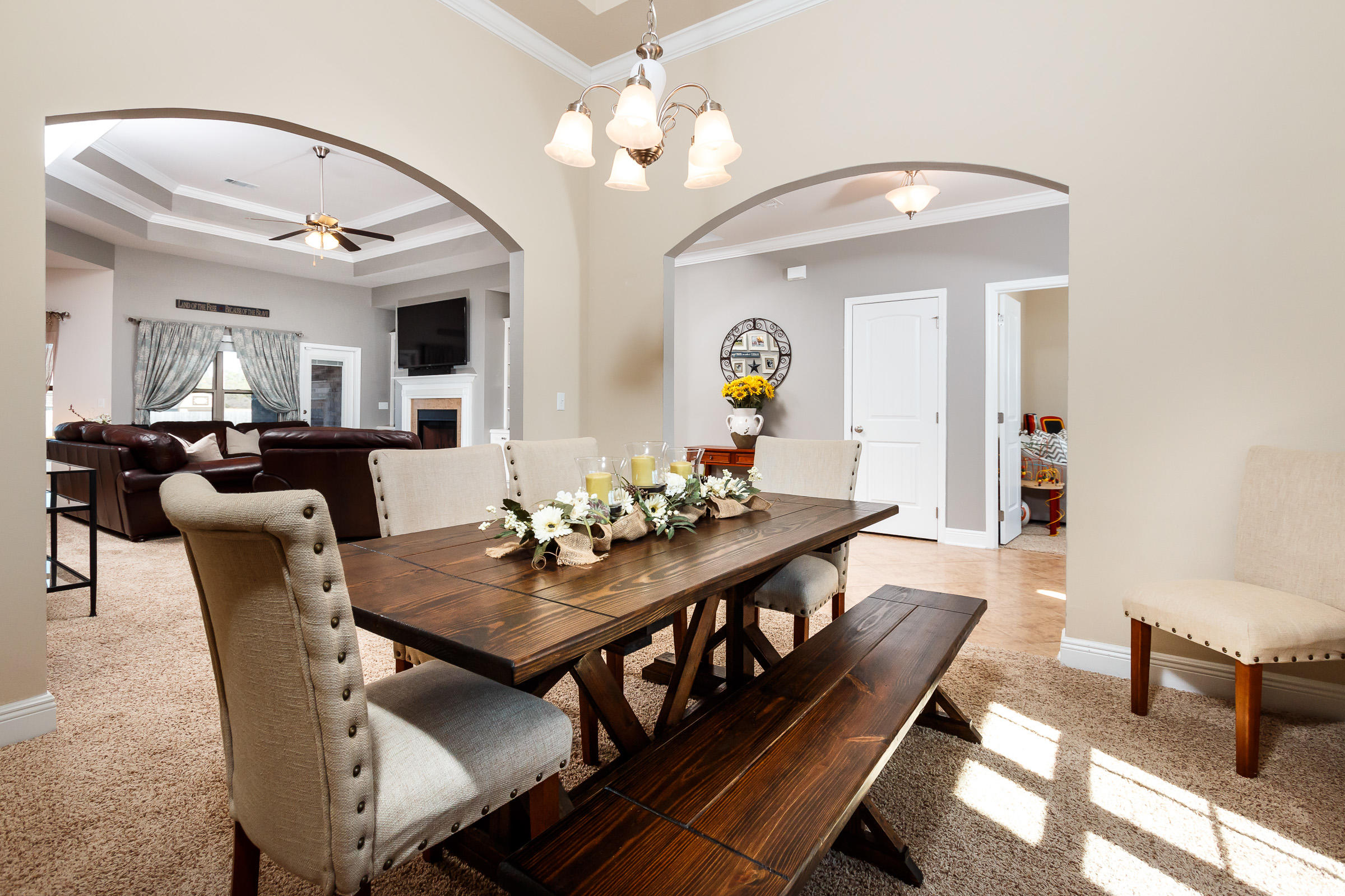 BROWNSTONE MANOR - Residential