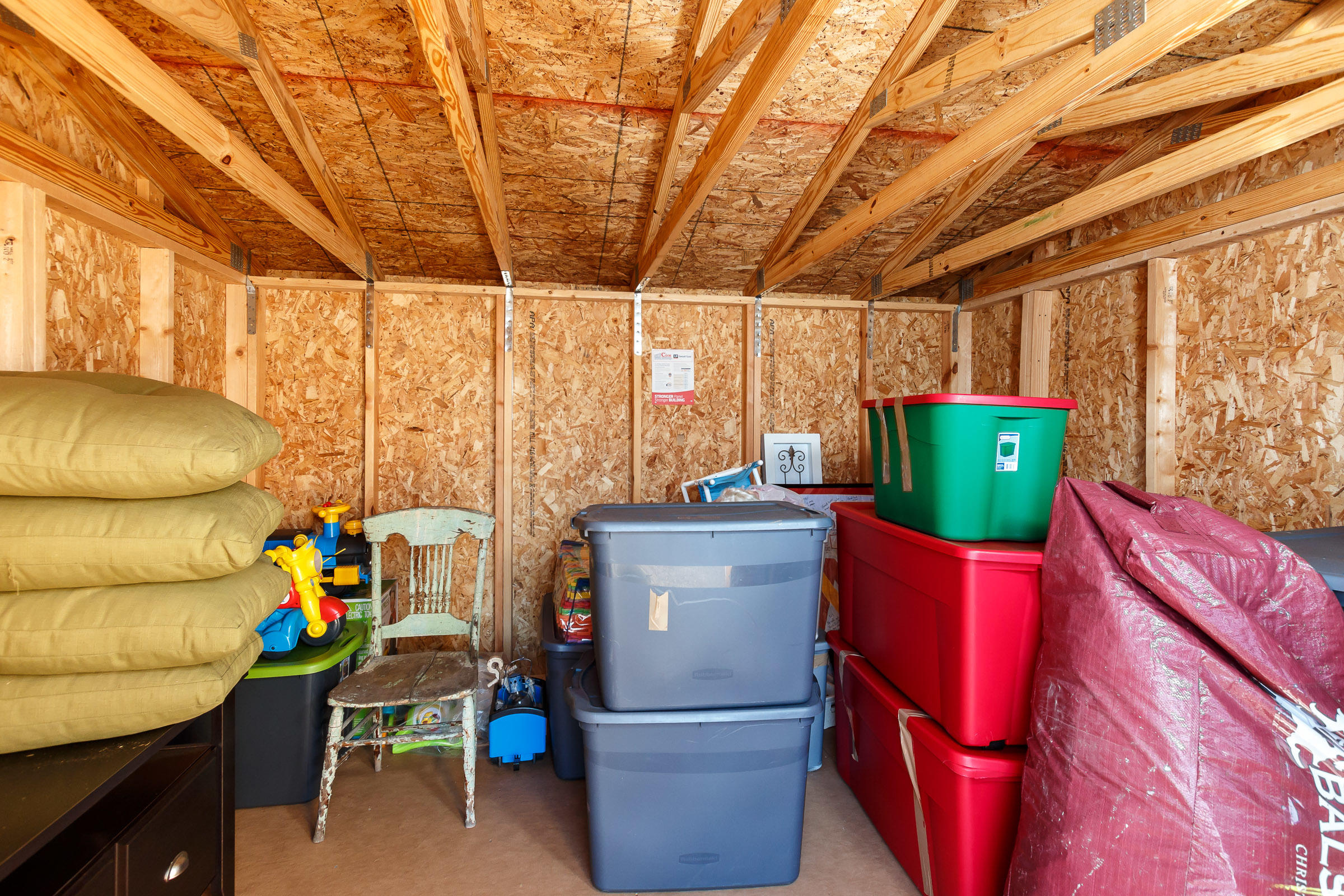 BROWNSTONE MANOR - Residential