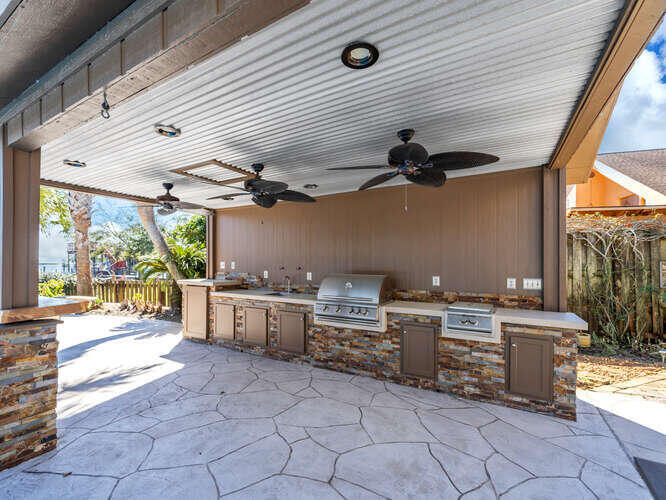 JONITA ESTS LOT 2 BLK 3 - Residential