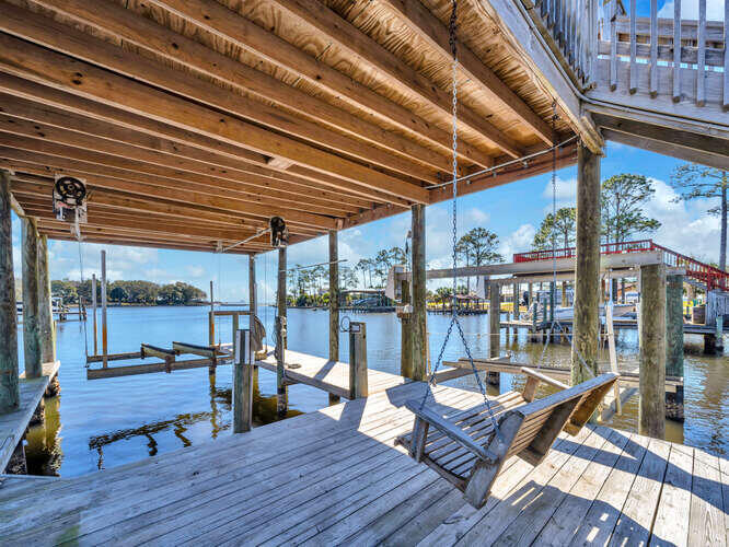 JONITA ESTS LOT 2 BLK 3 - Residential