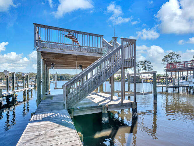 JONITA ESTS LOT 2 BLK 3 - Residential