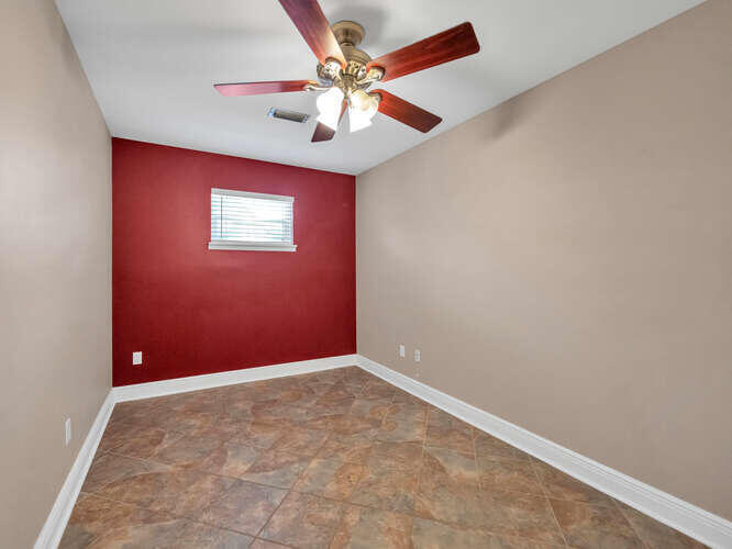 JONITA ESTS LOT 2 BLK 3 - Residential