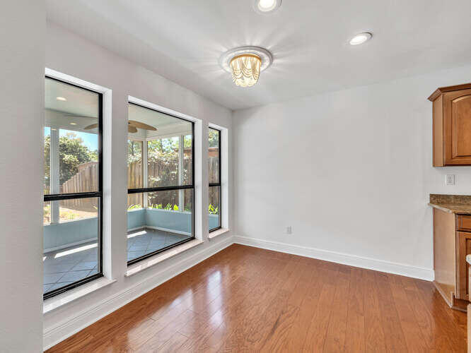 JONITA ESTS LOT 2 BLK 3 - Residential