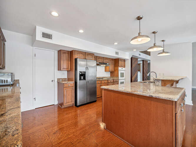 JONITA ESTS LOT 2 BLK 3 - Residential