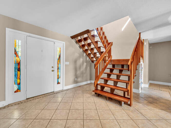 JONITA ESTS LOT 2 BLK 3 - Residential