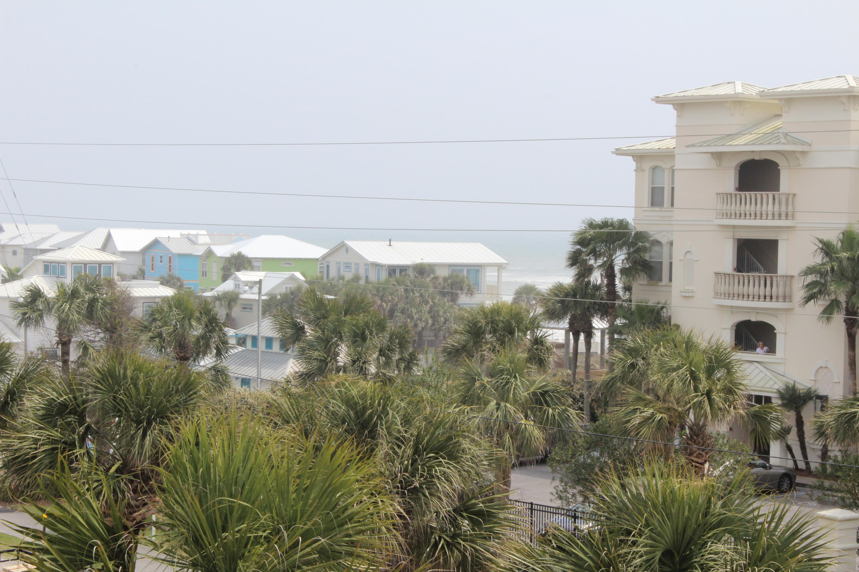 INN AT GULF PLACE - Residential