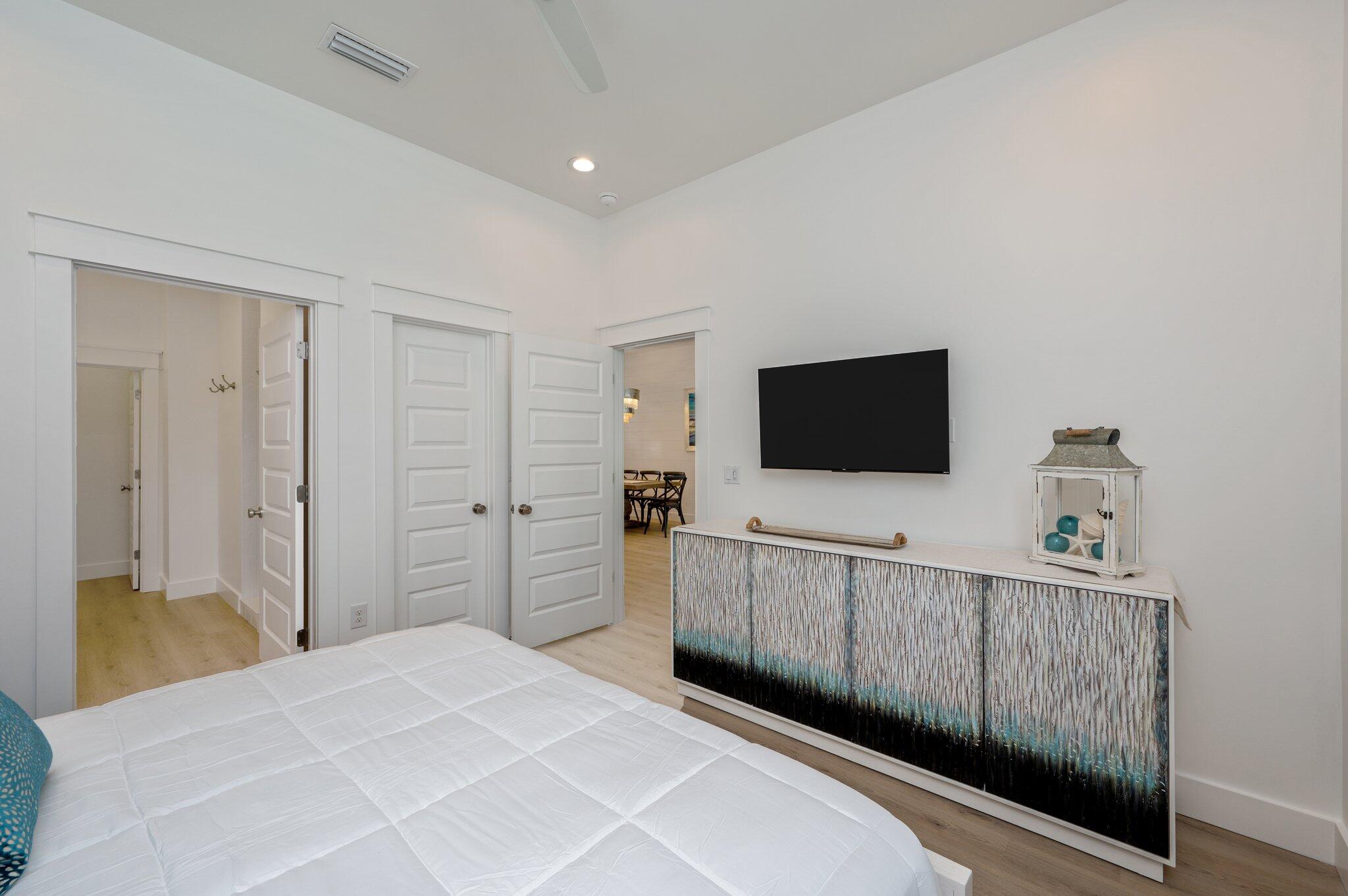 FRANGISTA BEACH 1ST ADDN - Residential