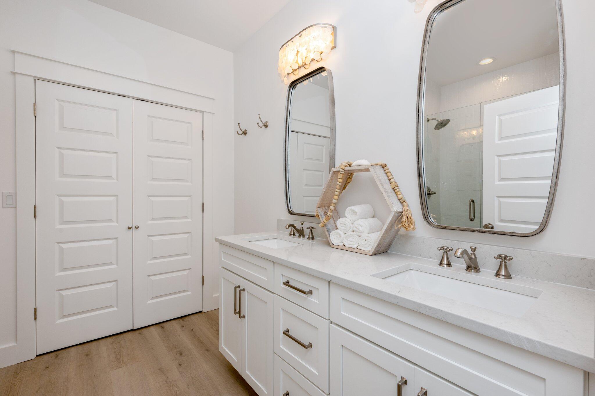 FRANGISTA BEACH 1ST ADDN - Residential