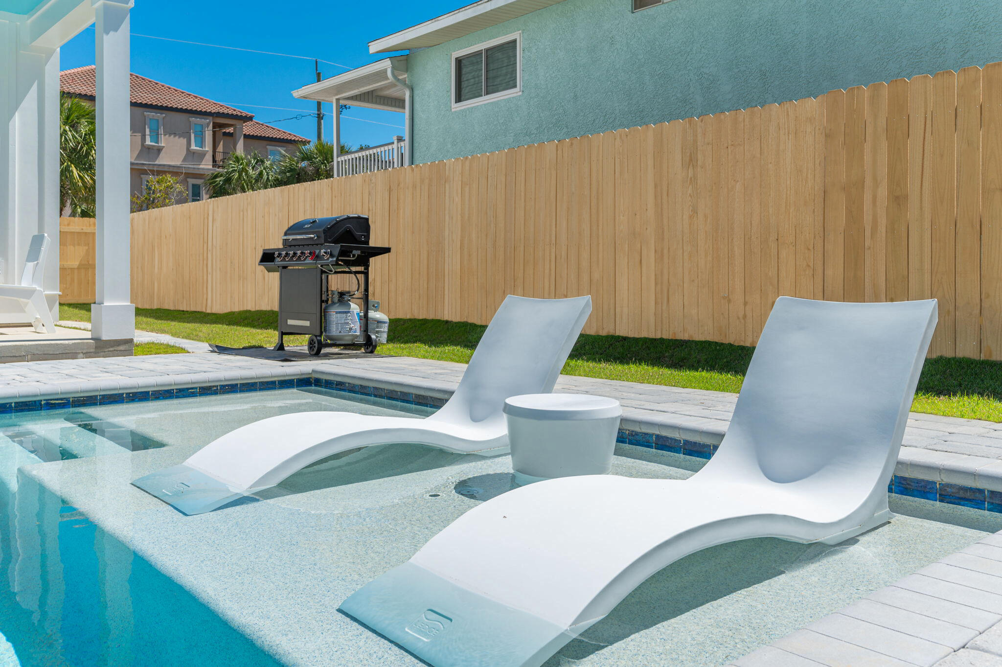 FRANGISTA BEACH 1ST ADDN - Residential