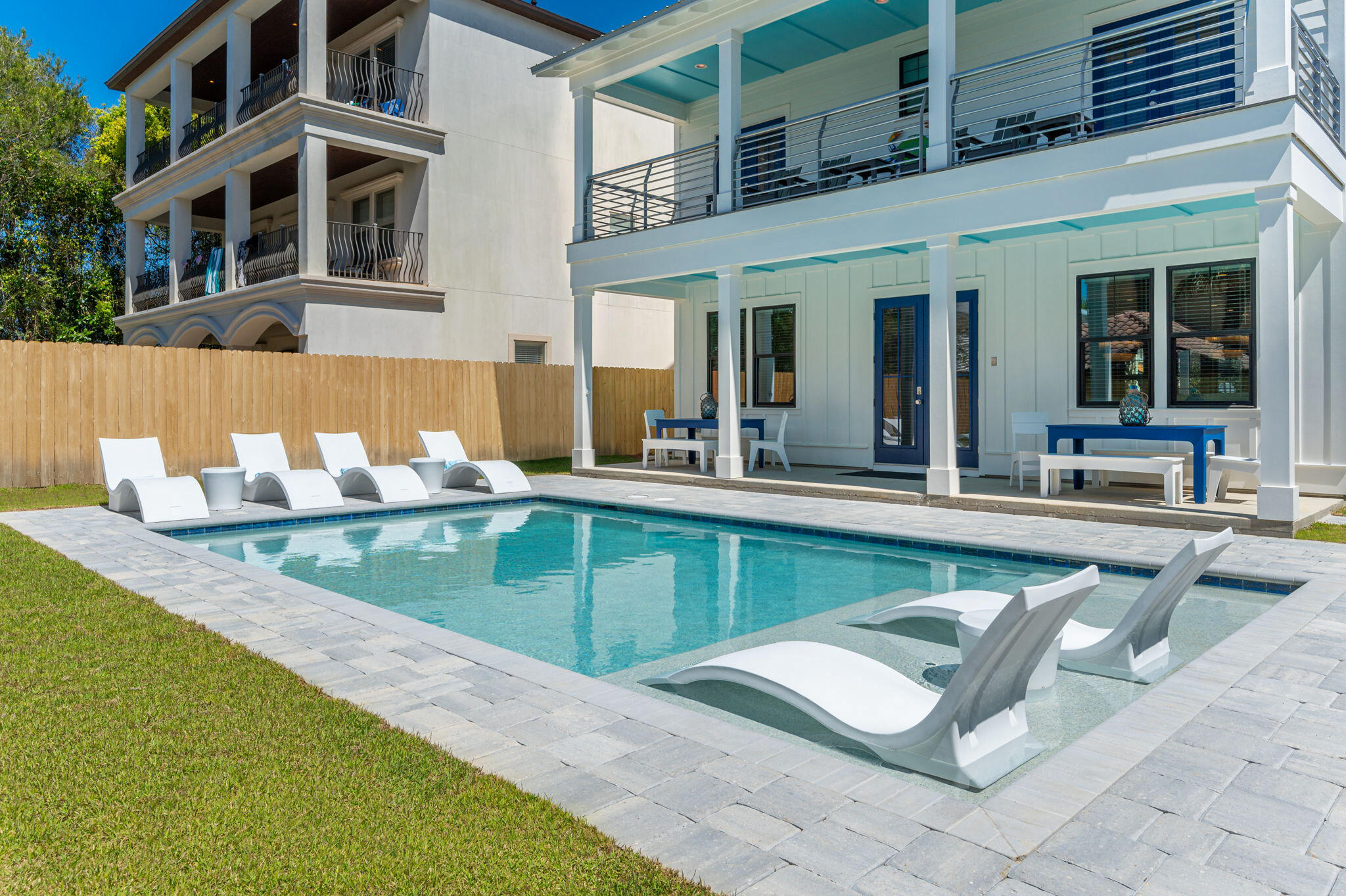 FRANGISTA BEACH 1ST ADDN - Residential