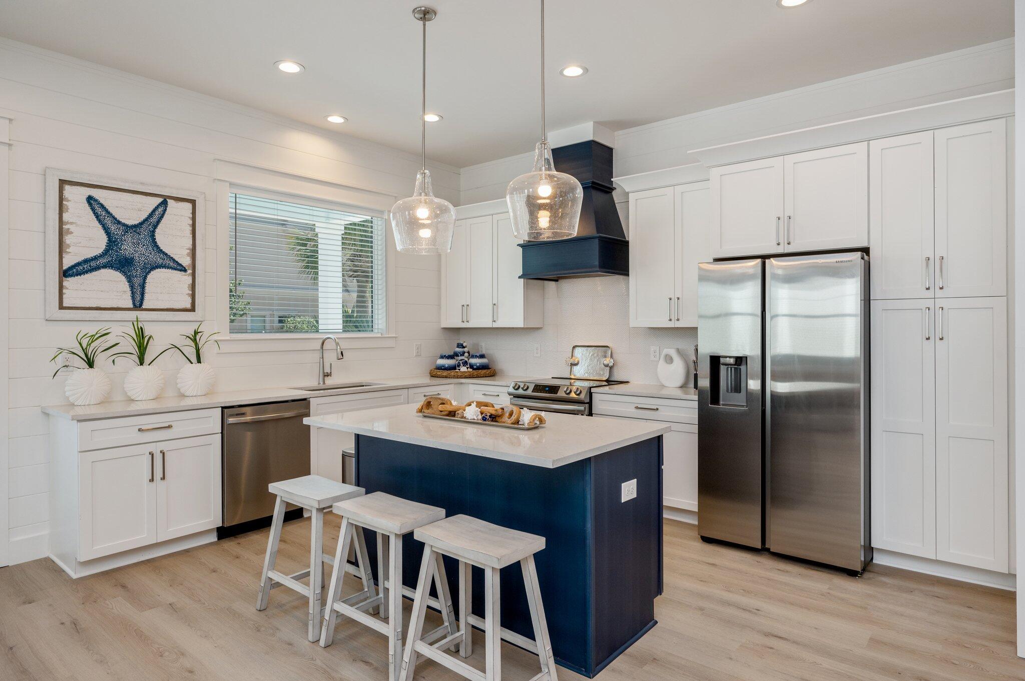 FRANGISTA BEACH 1ST ADDN - Residential