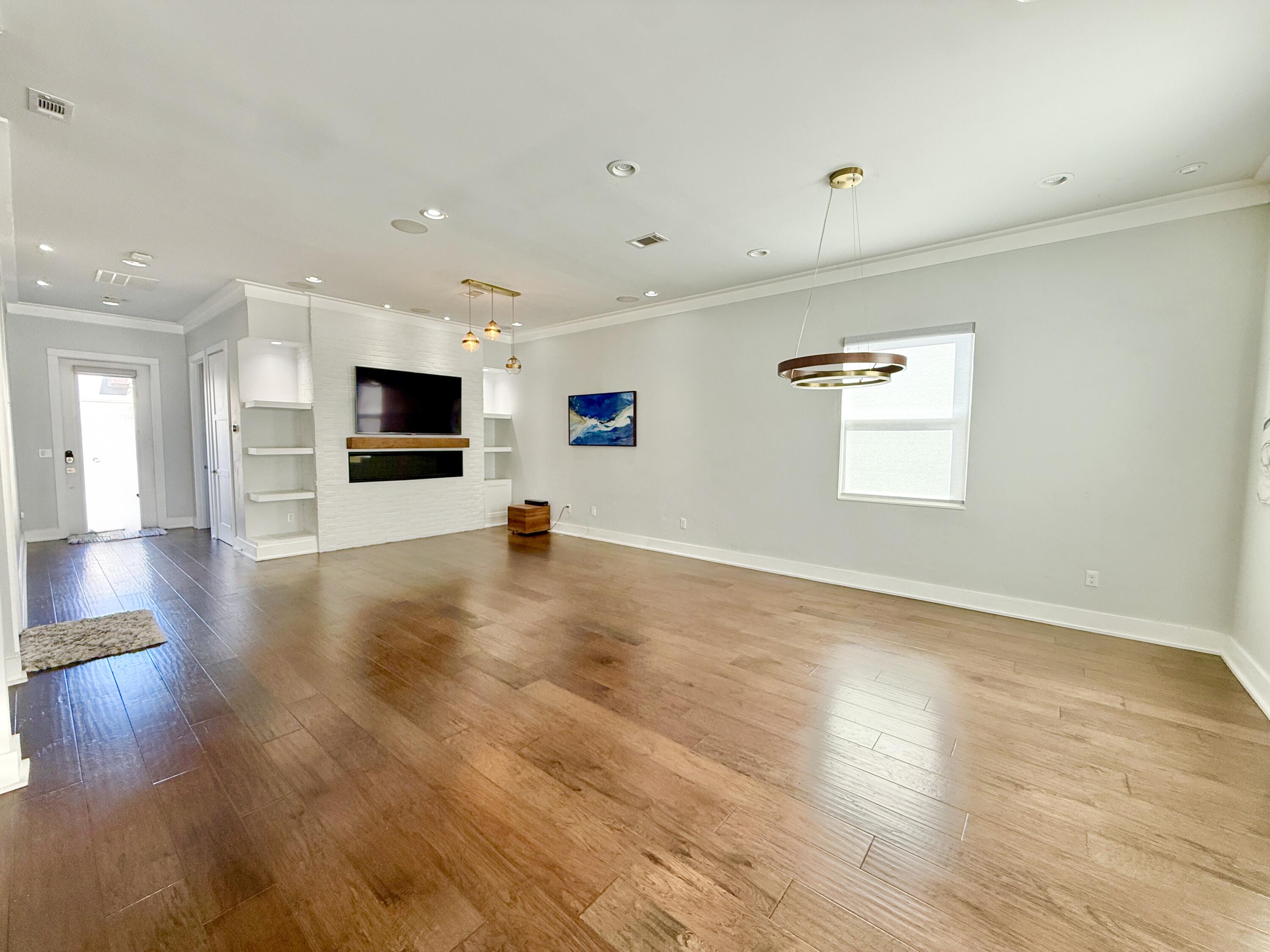 CALUSA BAY S/D - Residential
