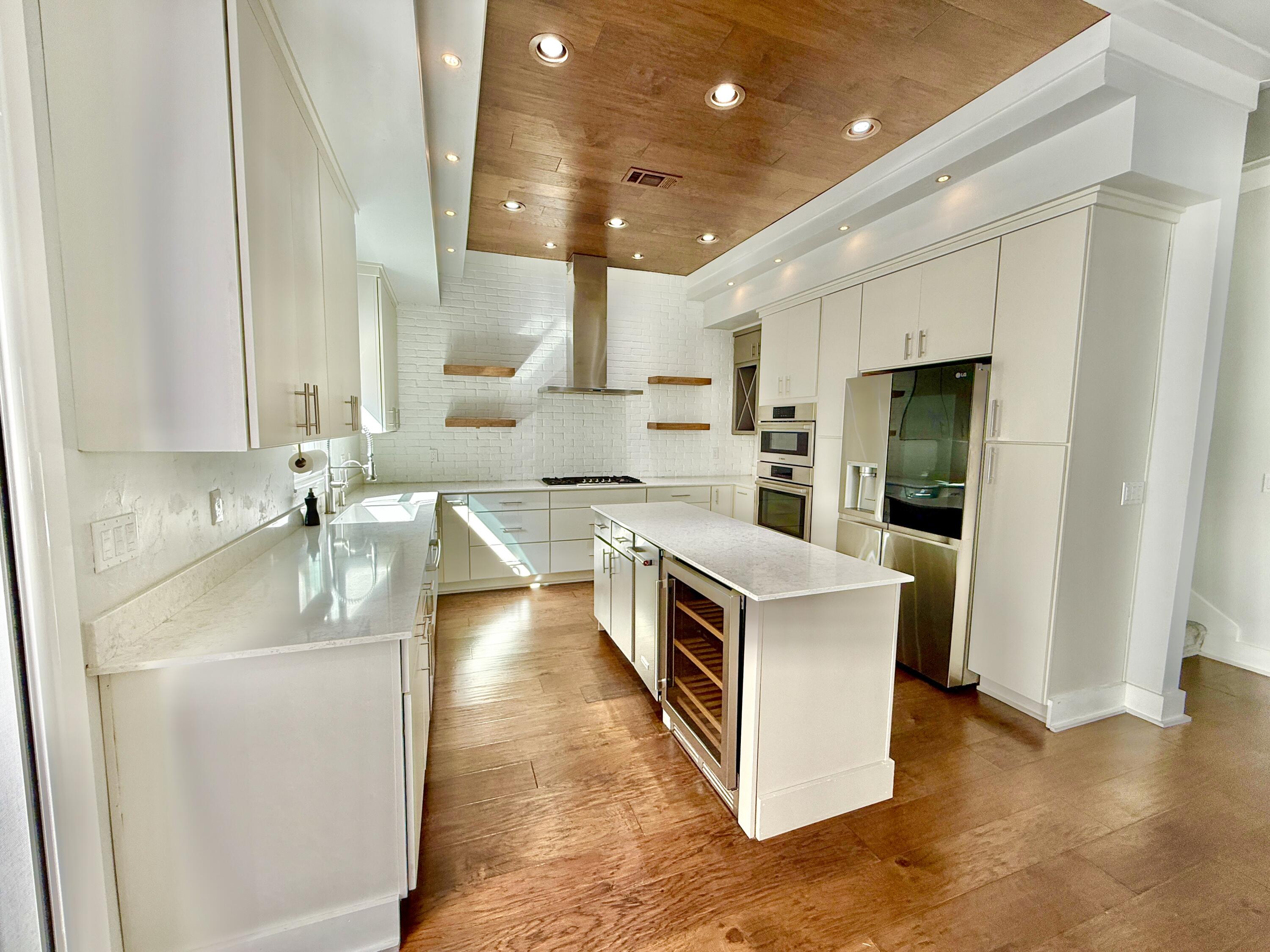 CALUSA BAY S/D - Residential