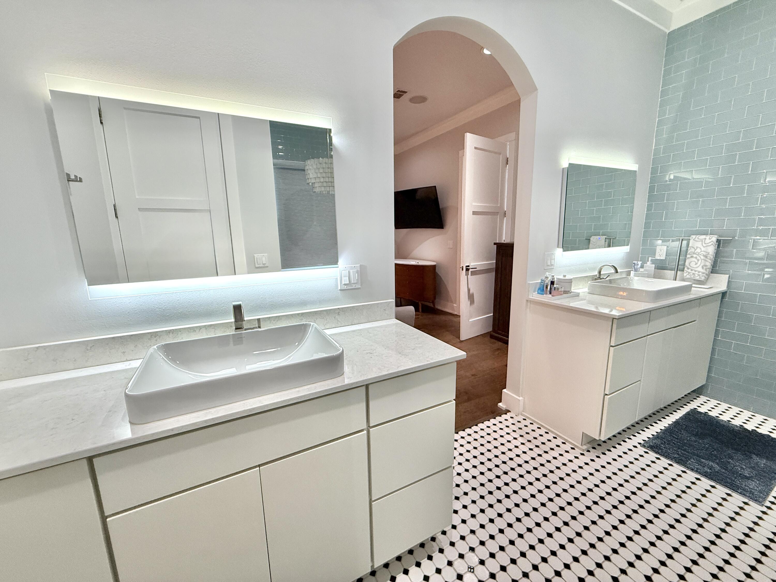 CALUSA BAY S/D - Residential