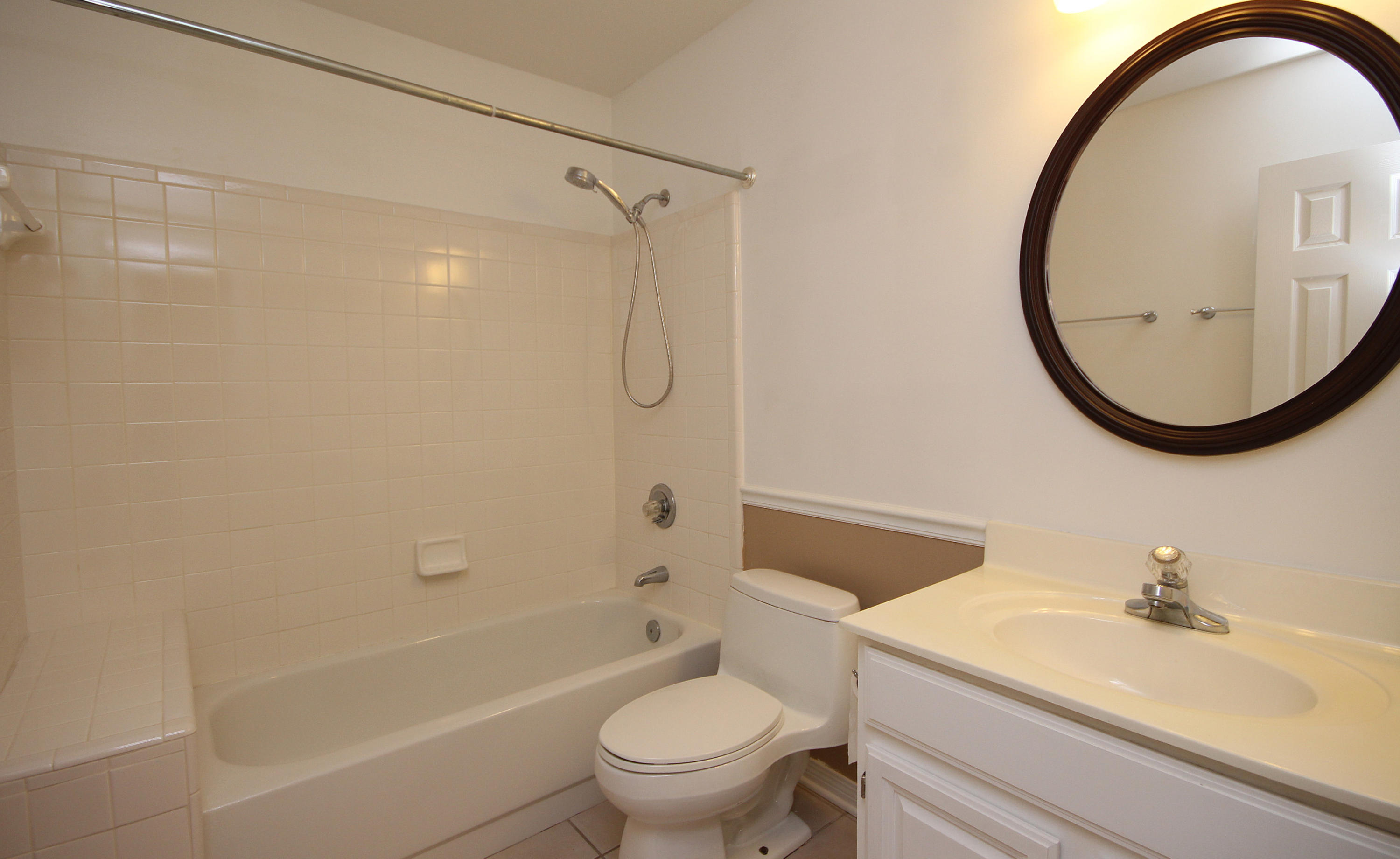 BRISTOL PARK - Residential Lease