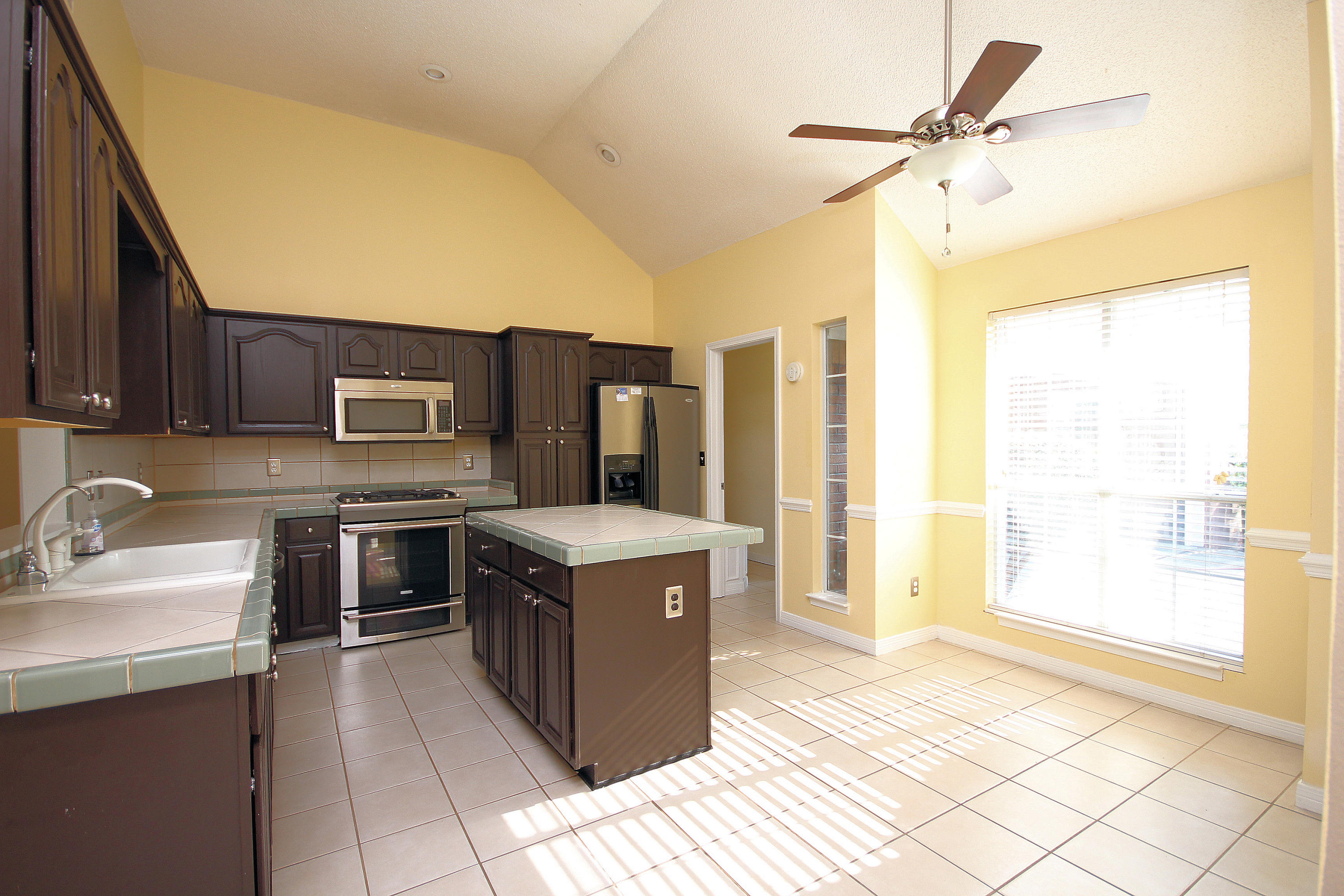 BRISTOL PARK - Residential Lease