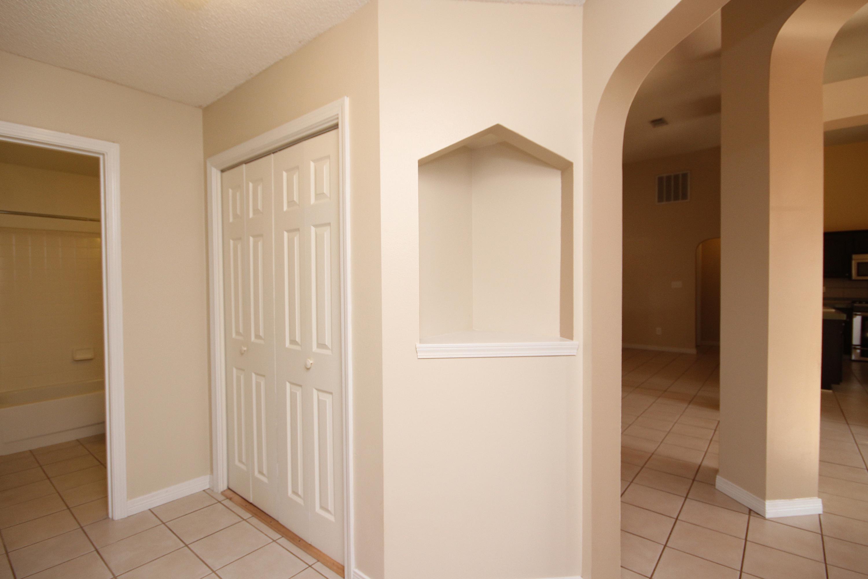 BRISTOL PARK - Residential Lease