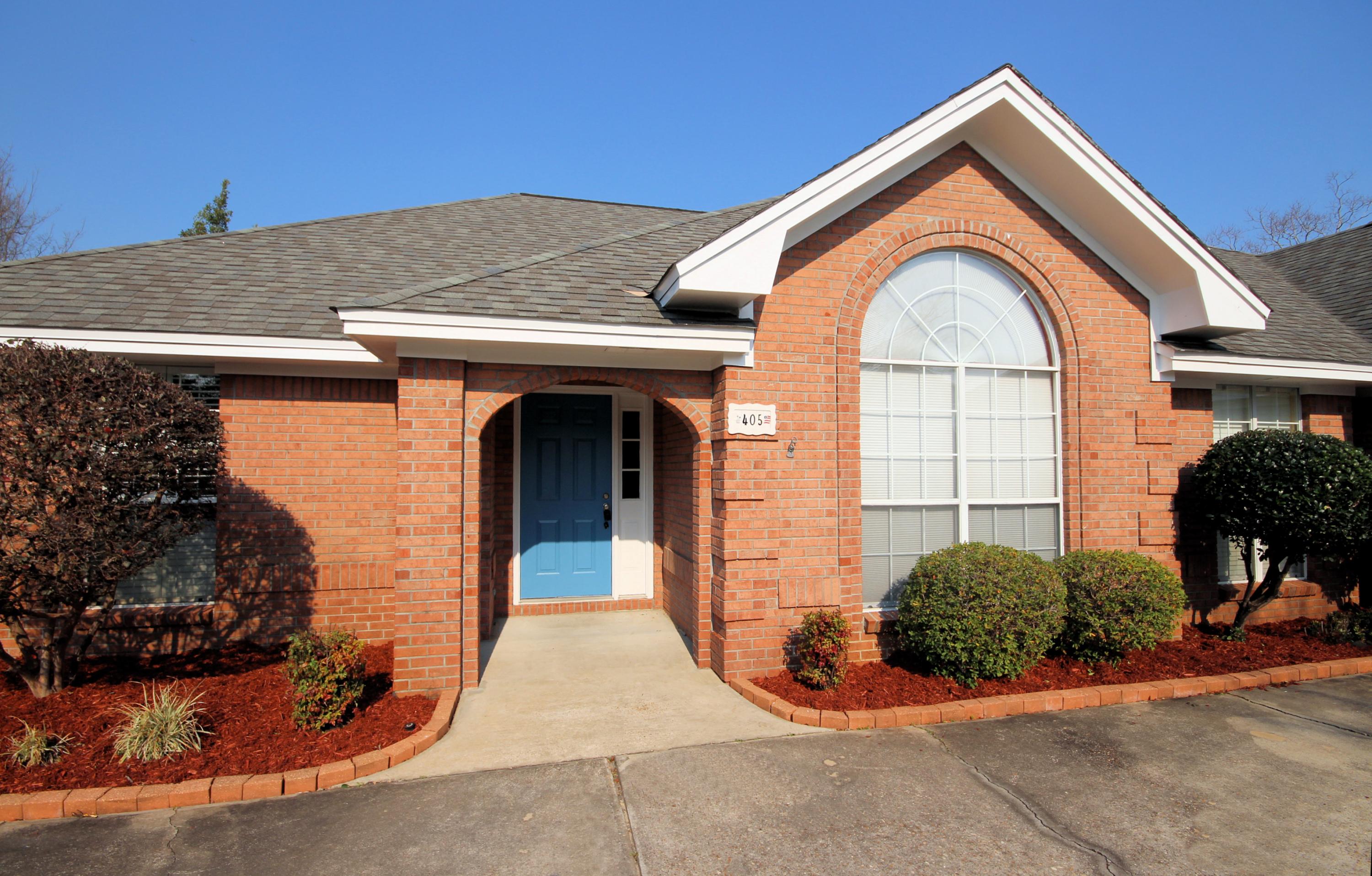 BRISTOL PARK - Residential Lease