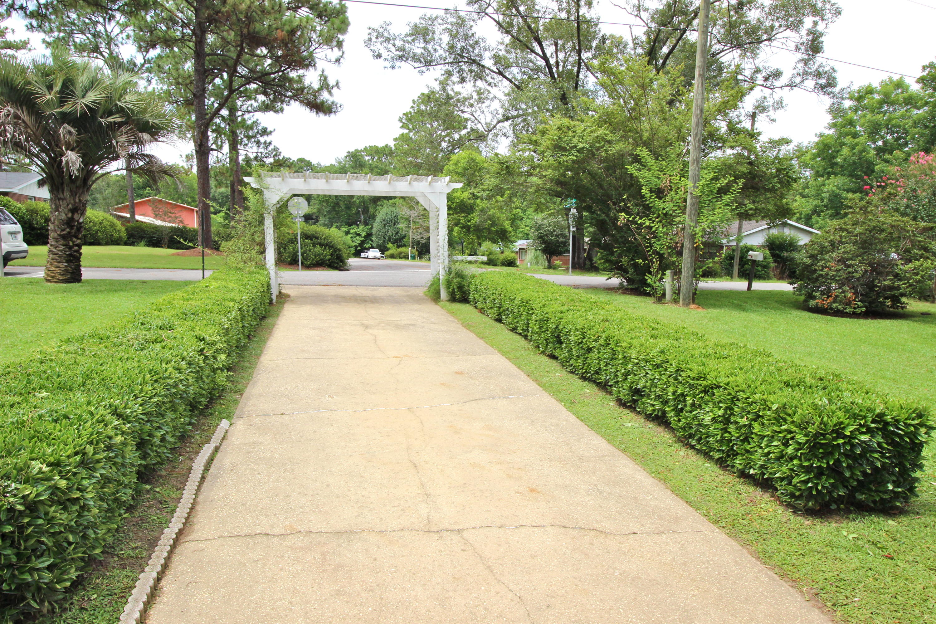 OAKLAWN - Residential