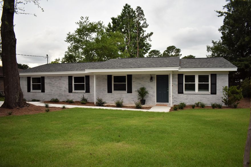 **Priced to Sell****Seller will pay $1500 of buyers closing cost and appraisal with preferred lender**Come see this beautiful renovated home with a water view in Niceville. This home has been renovated from top to bottom. This home has an open floor plan. The kitchen has brand new shaker style cabinets with quartz counter tops, grey stainless appliances and recessed lighting. The home has four spacious bedrooms and a bonus/office. The master bedroom has a walk-in closet and a brand new bathroom with custom tile in the shower. The home features a sunroom with great views of the lake. New carpet in all the bedrooms and office, new LVP flooring throughout the kitchen, bathrooms and living areas. This home has a brand new roof and all new impact windows and a new HVAC system.10 Year 2-10 H