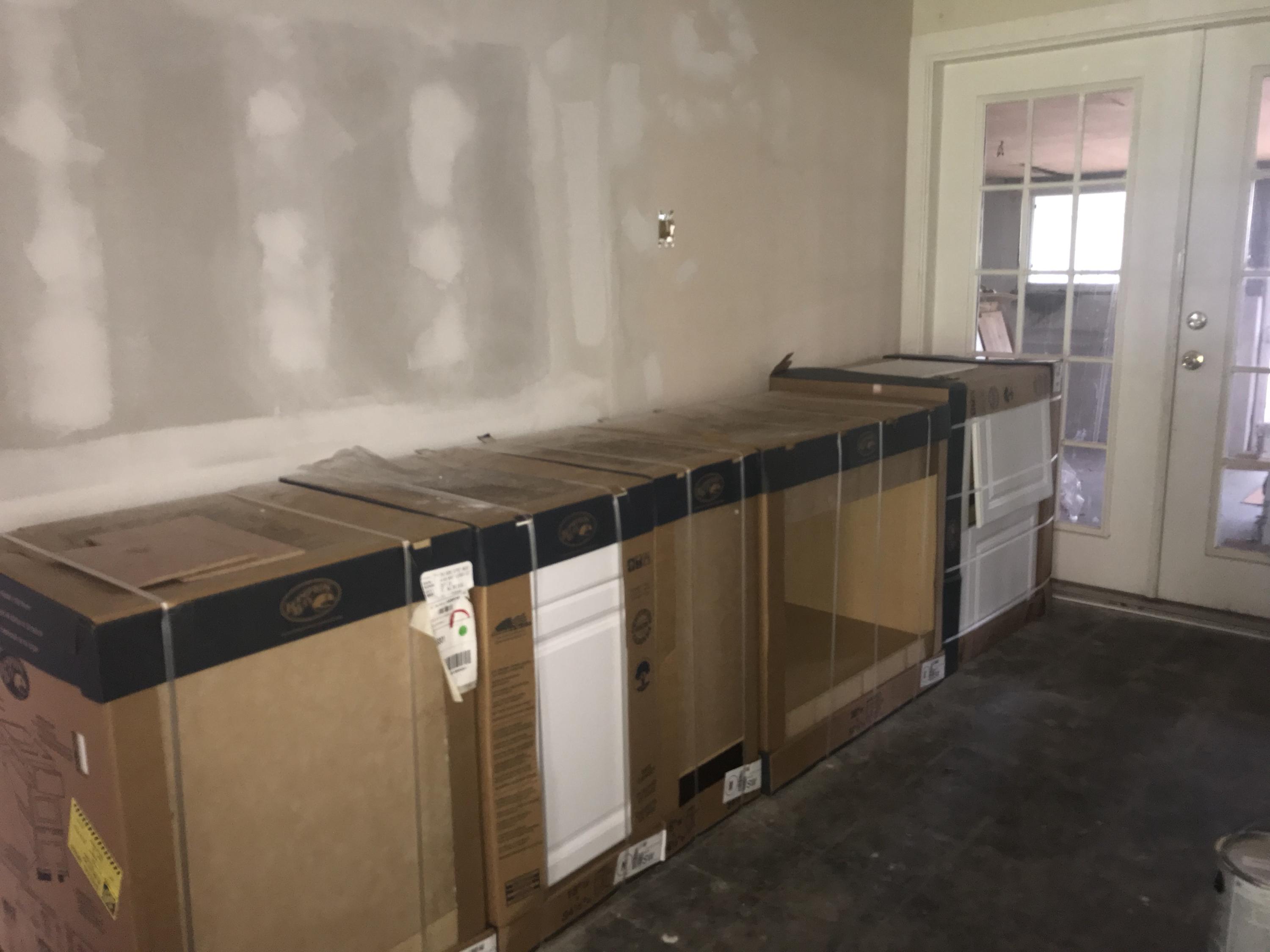 3RD ADD GARNIER BCH LOT 14 BLK 5 - Residential