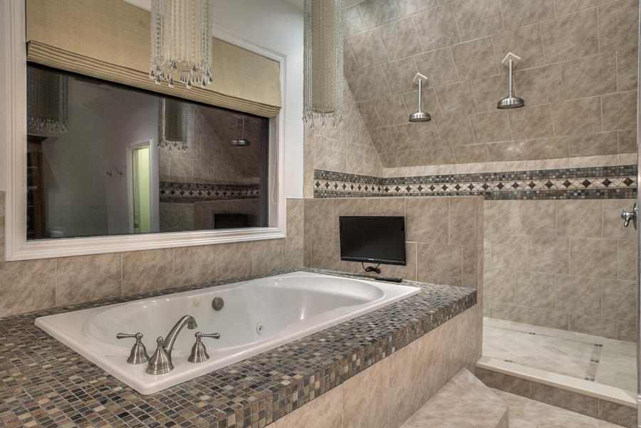 LAKEWOOD OF SEAGROVE BEACH - Residential