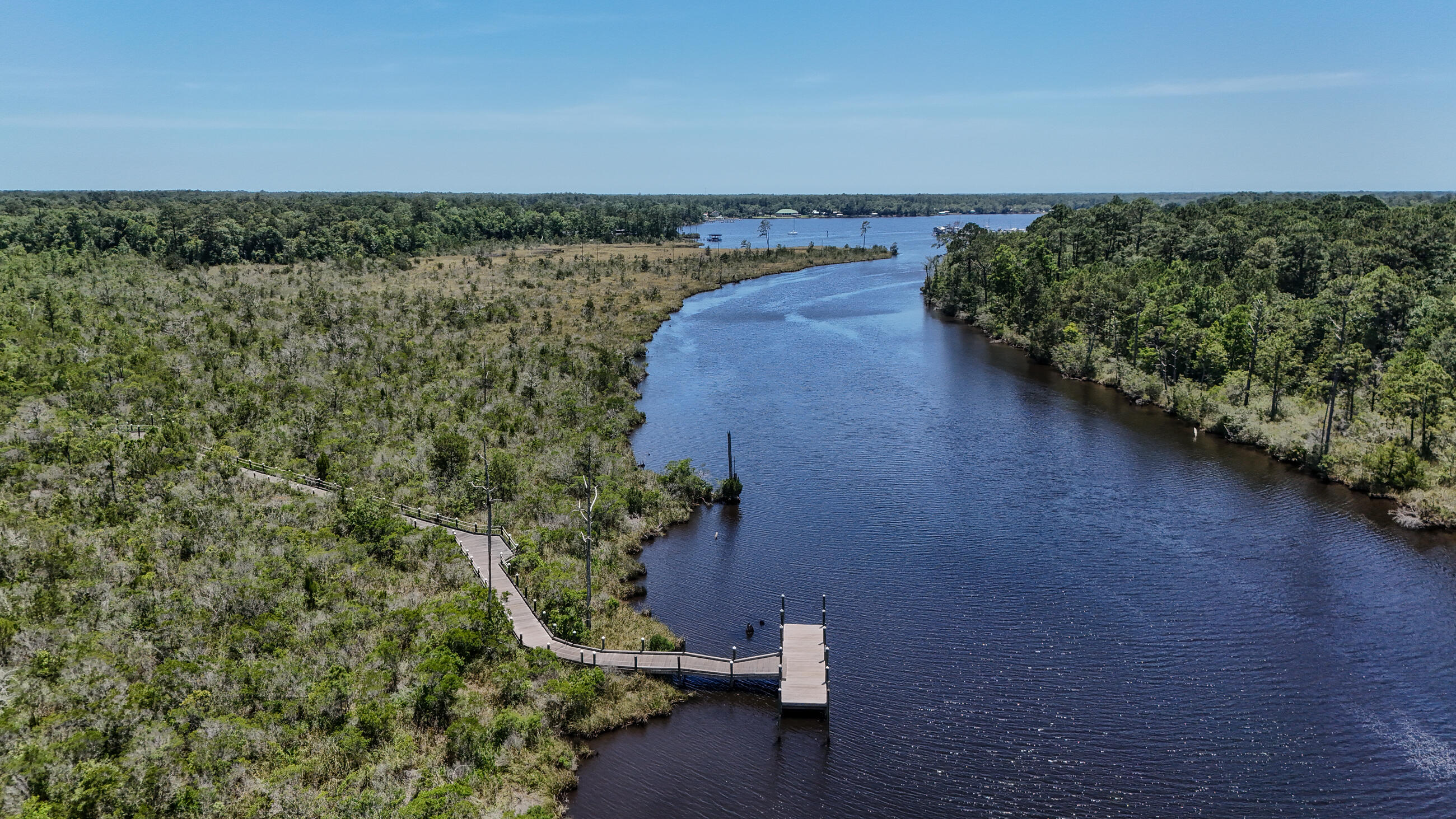 RIVERWALK - Residential