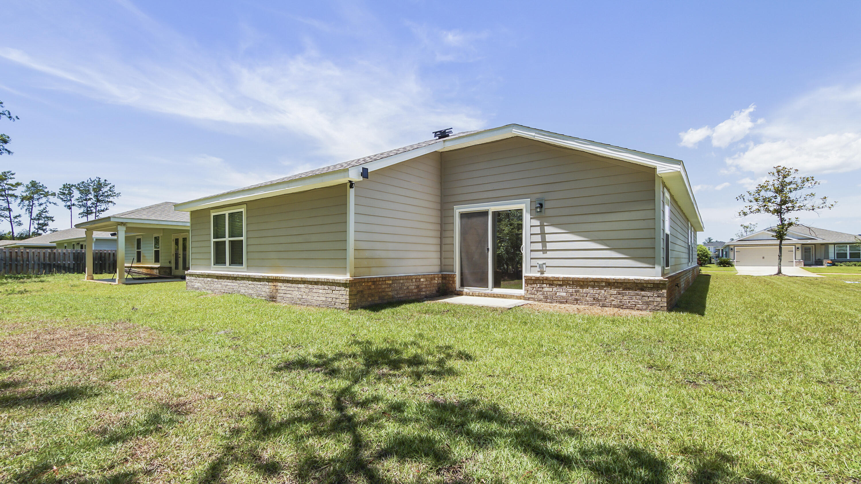 RIVERWALK - Residential