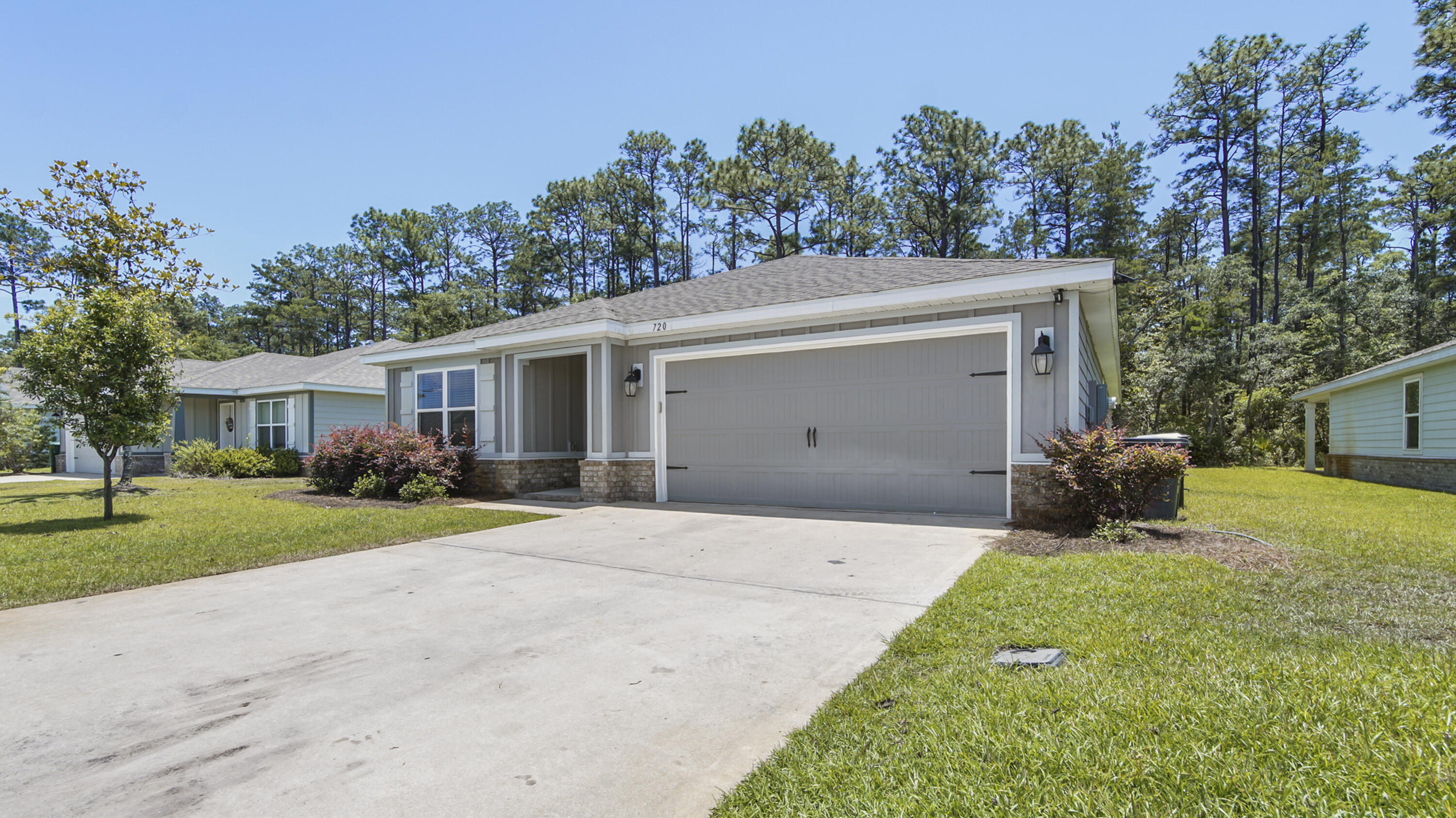 RIVERWALK - Residential