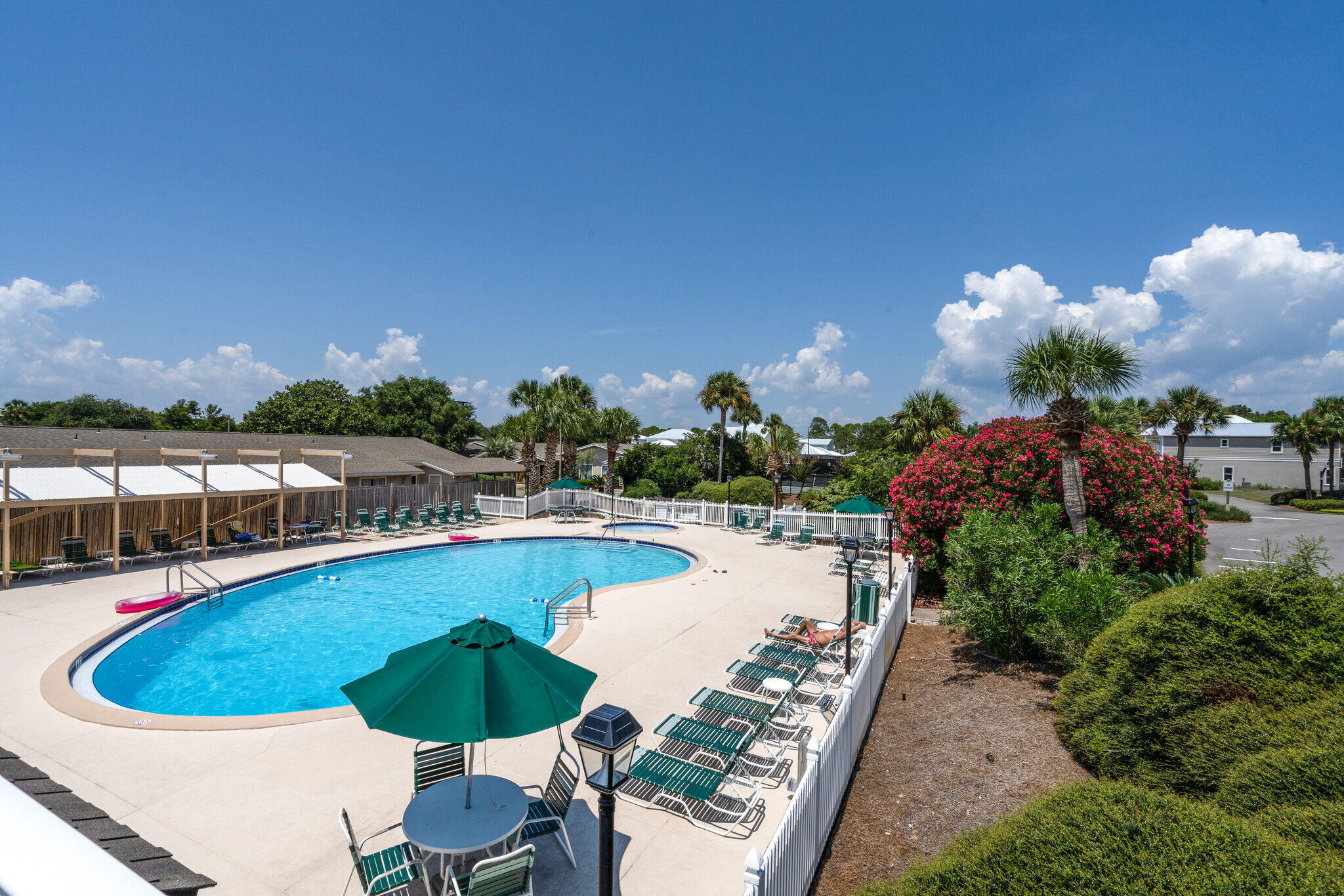 ARIEL DUNES II - Residential