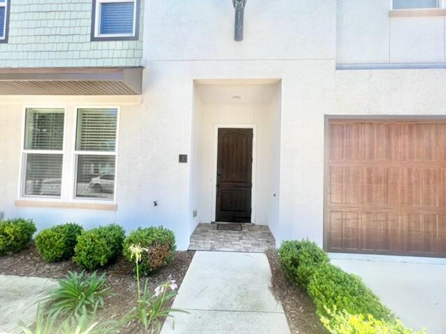 This 3 Bedroom 2.5 Bathroom home features an open concept living areas! The kitchen features beautiful brown cabinets, granite countertops, an island with snack bar, and stainless steel appliances! The master bedroom is large and features an expansive walk-in closet and a beautiful ensuite bathroom with dual showers and double vanities. The other 2 bedrooms, each have their own large walk-in closets. ind down at the end of the day on the private, fenced-in 300 sq.ft back patio.