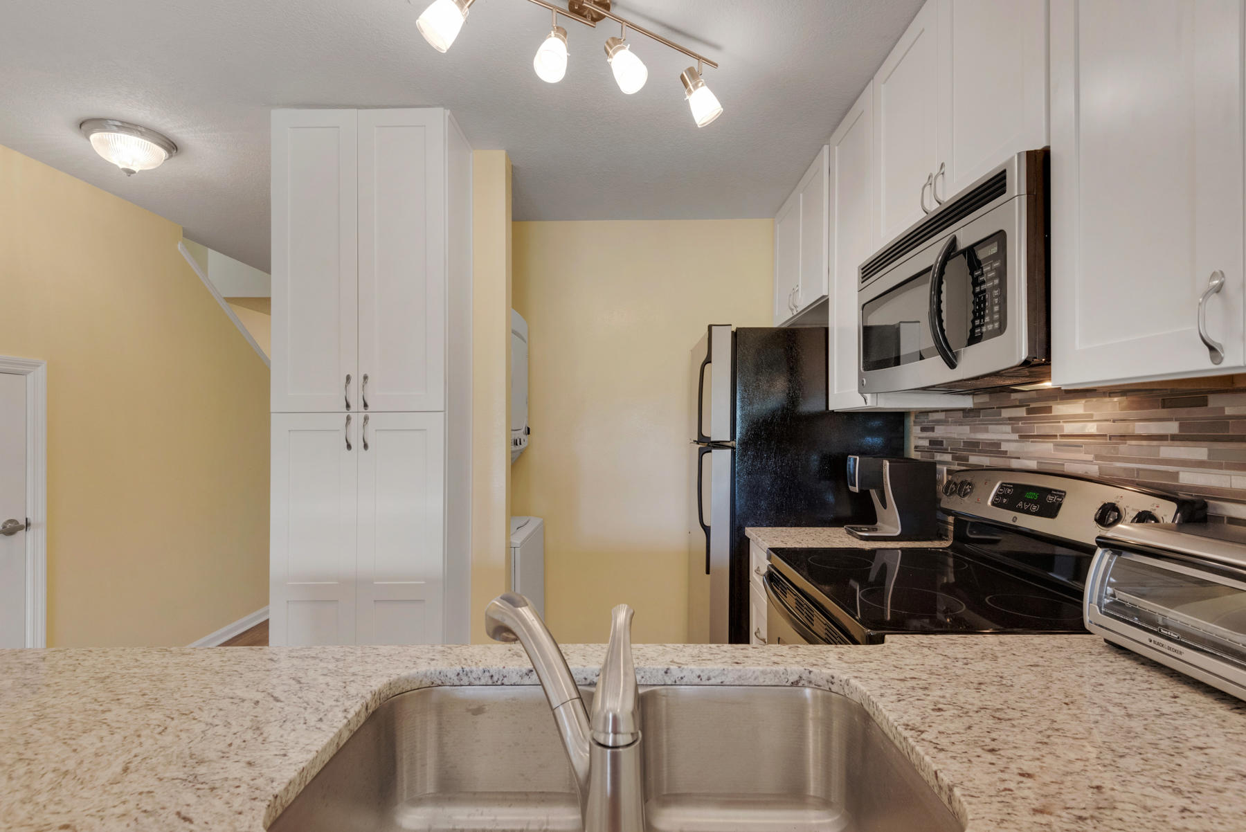 SEASCAPE CONDO PH 6B PH 3 - Residential