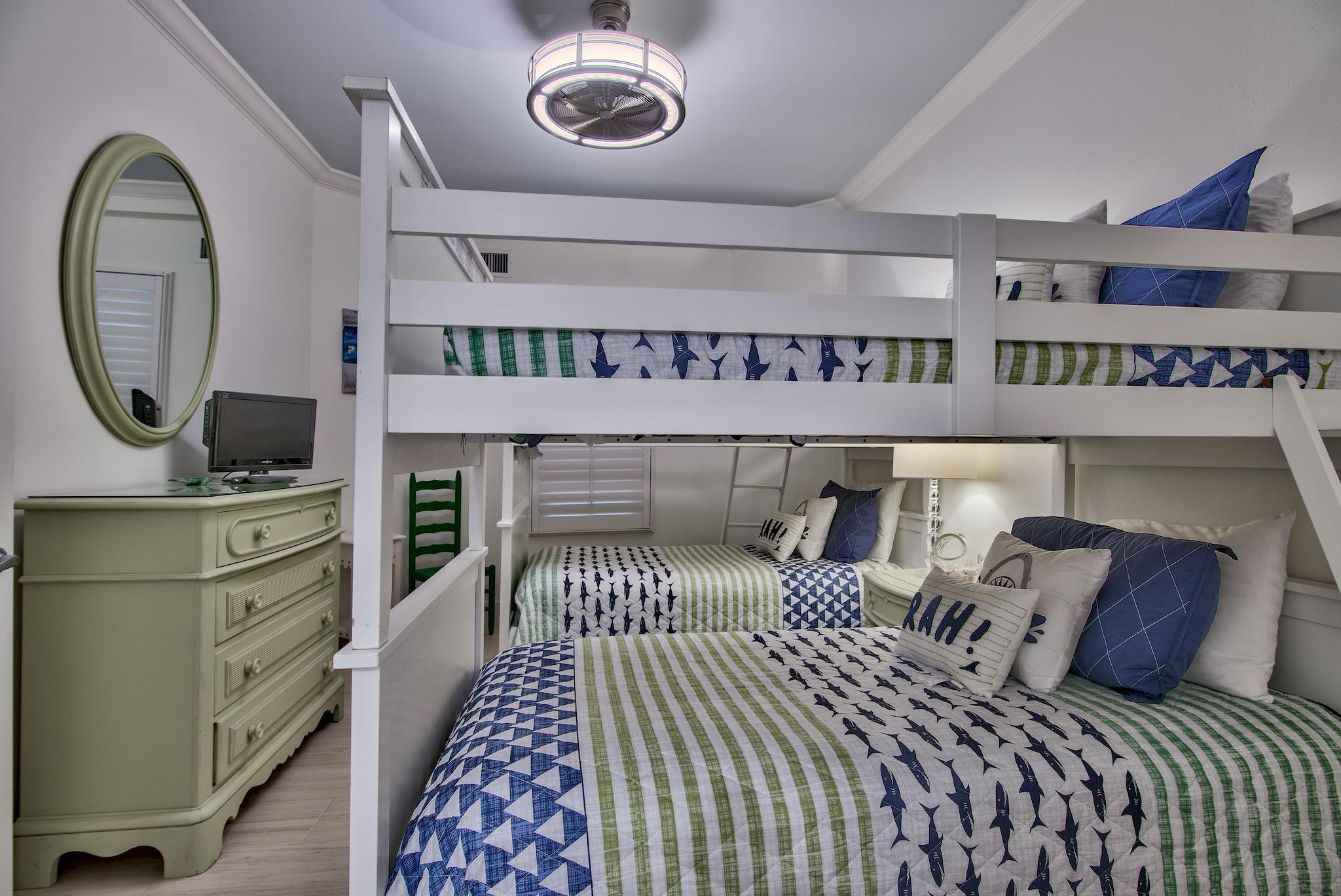 INN AT BLUE MOUNTAIN BEACH - Residential