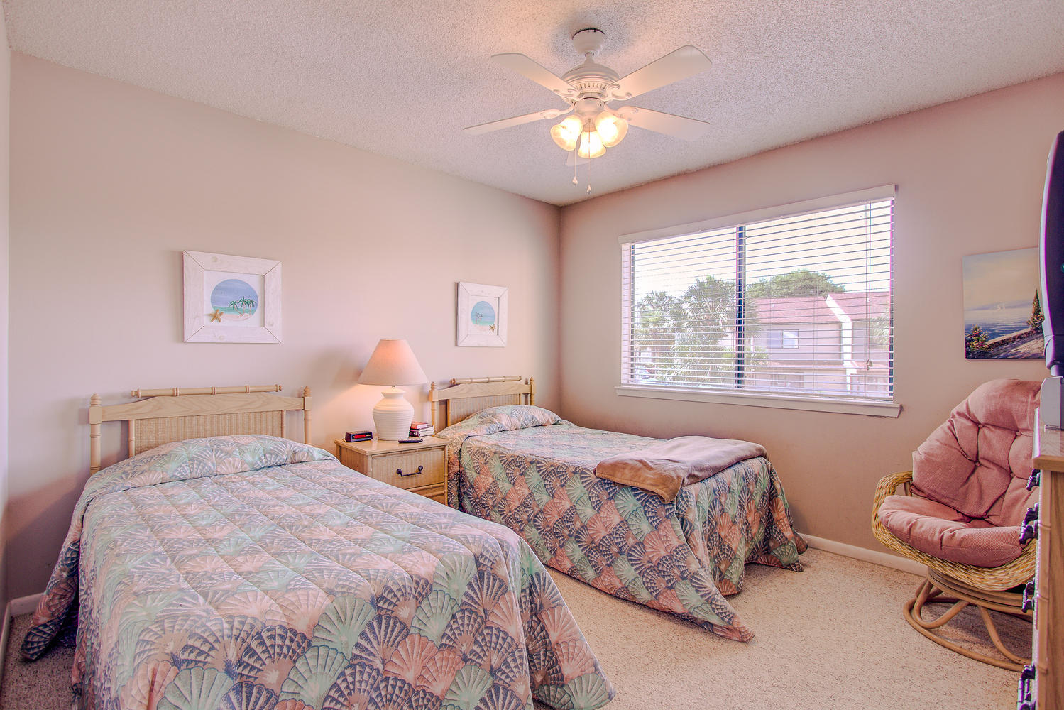 PORTSIDE CONDO - Residential