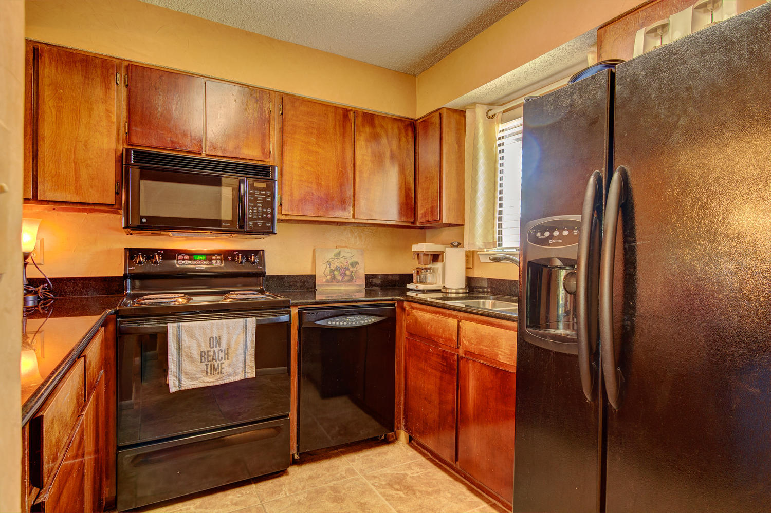 PORTSIDE CONDO - Residential