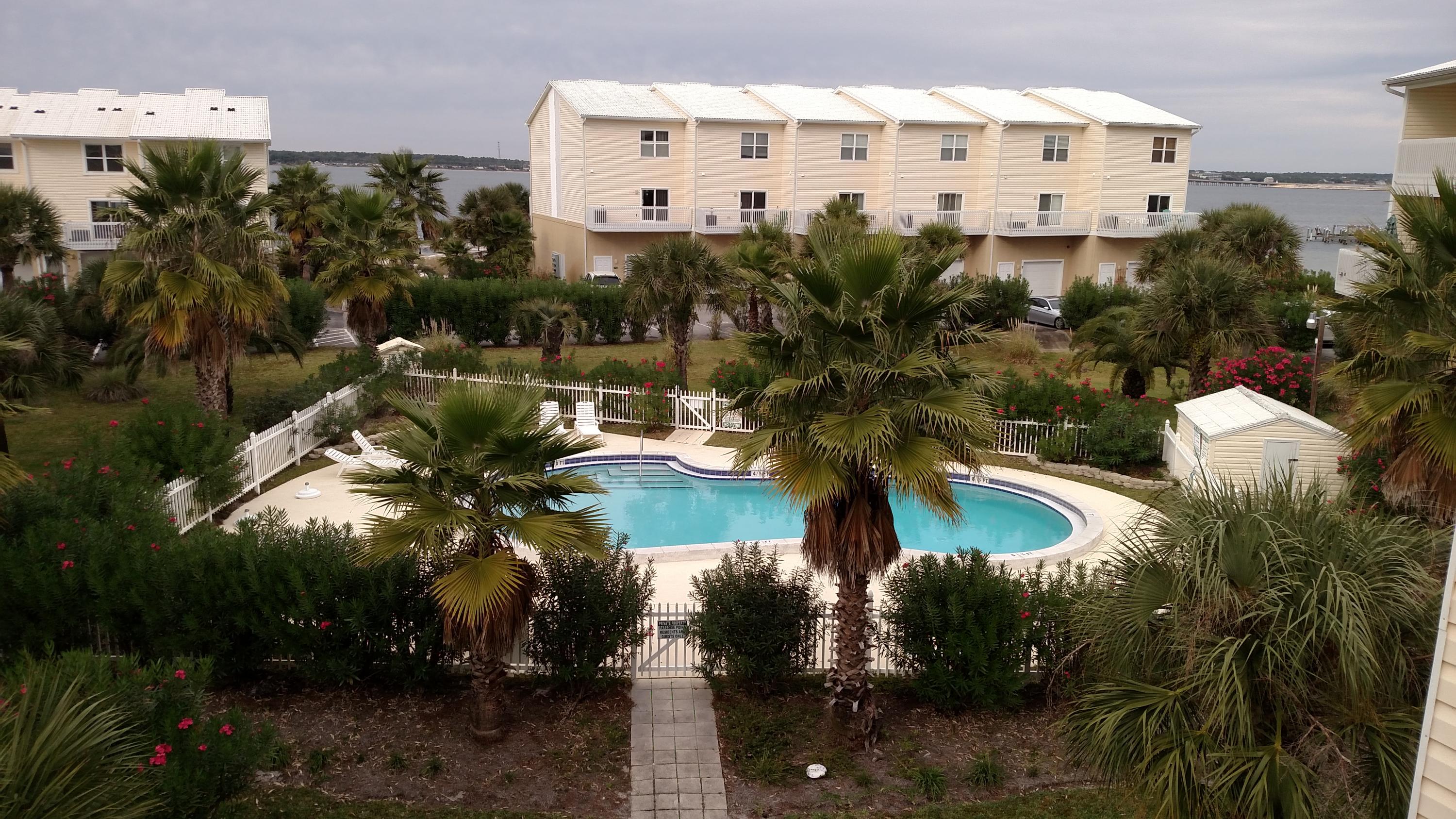 PARADISE POINT T/H - Residential