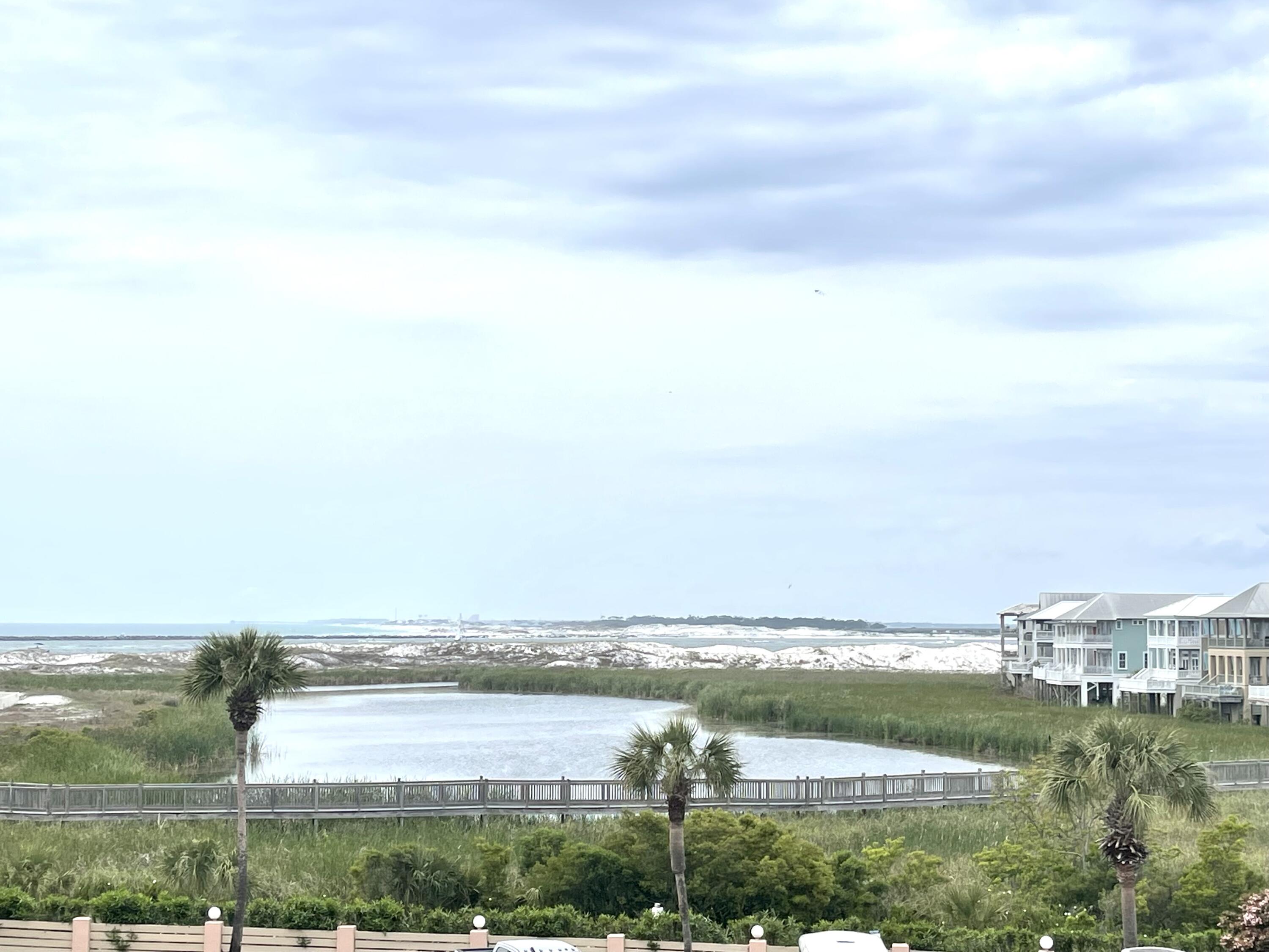 Jetty East Condominium - Residential