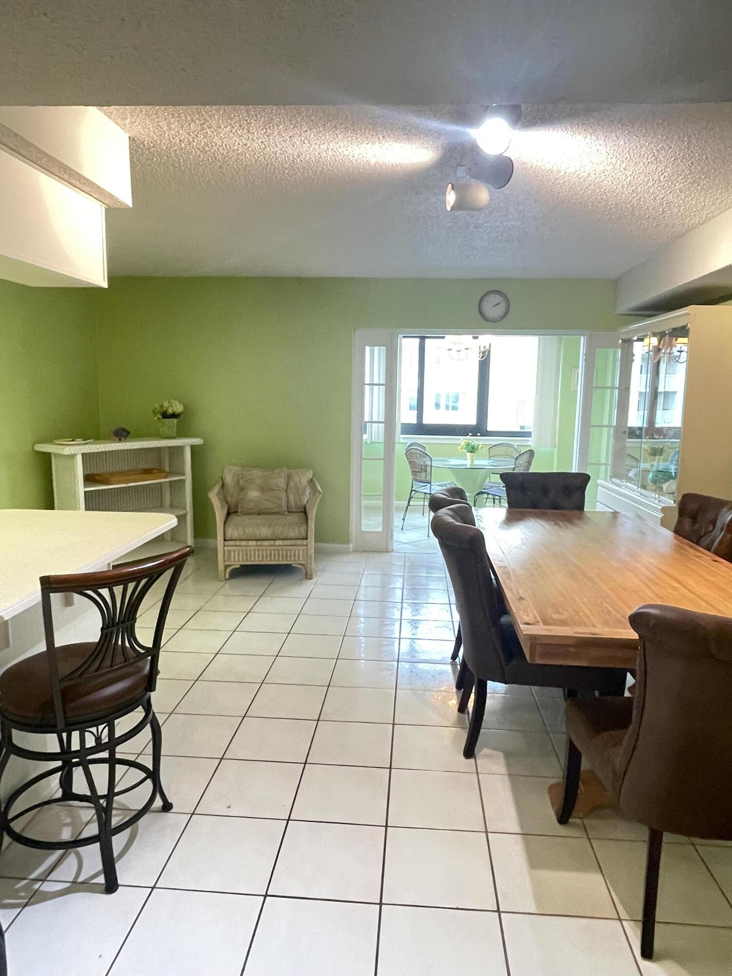 Jetty East Condominium - Residential