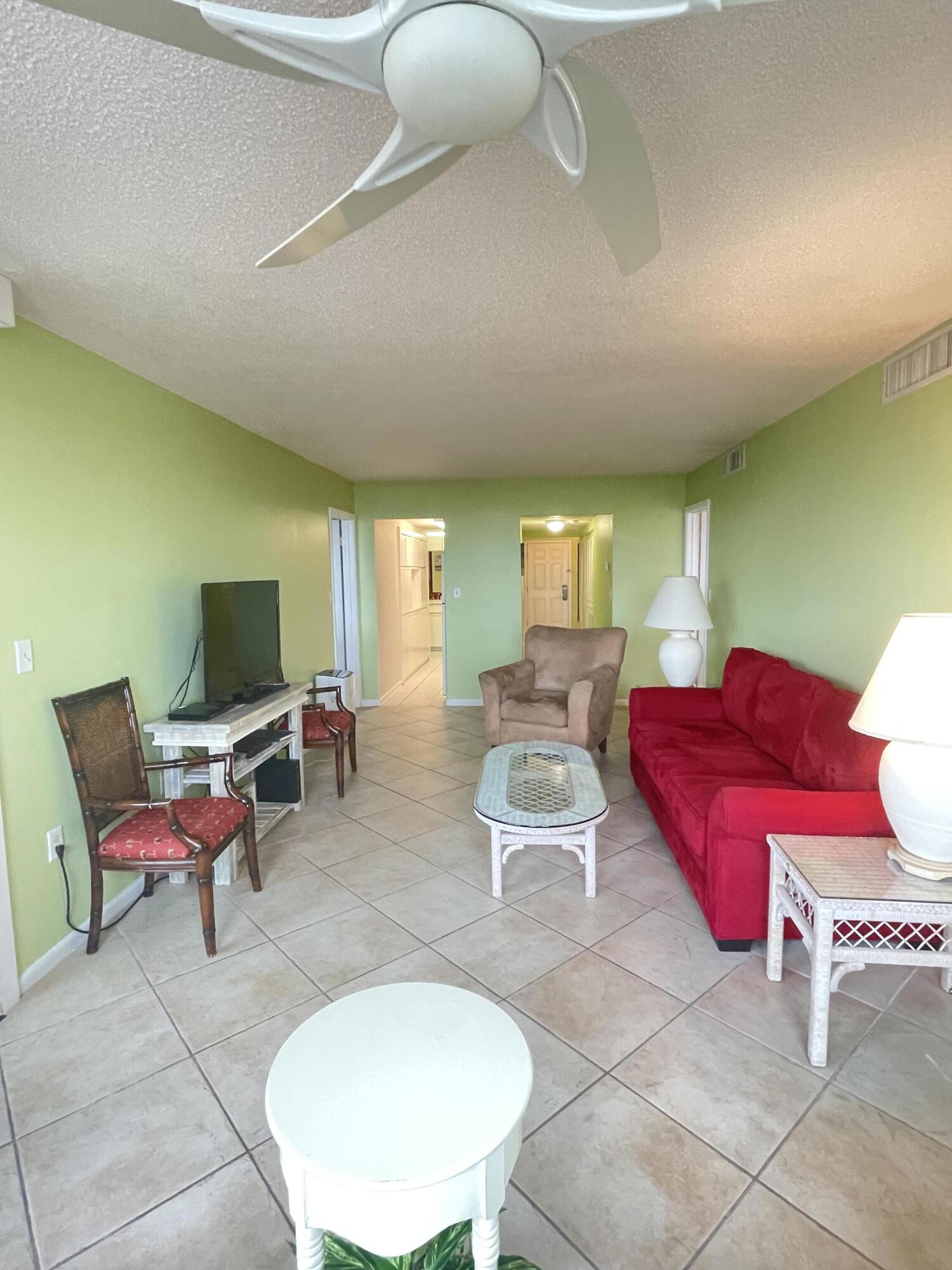 Jetty East Condominium - Residential