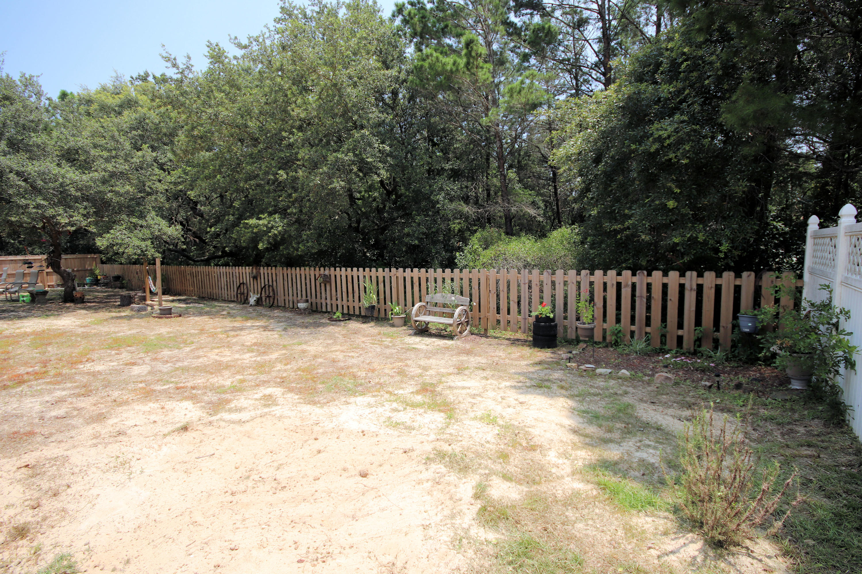 NAVARRE S/D 2ND ADDN - Residential