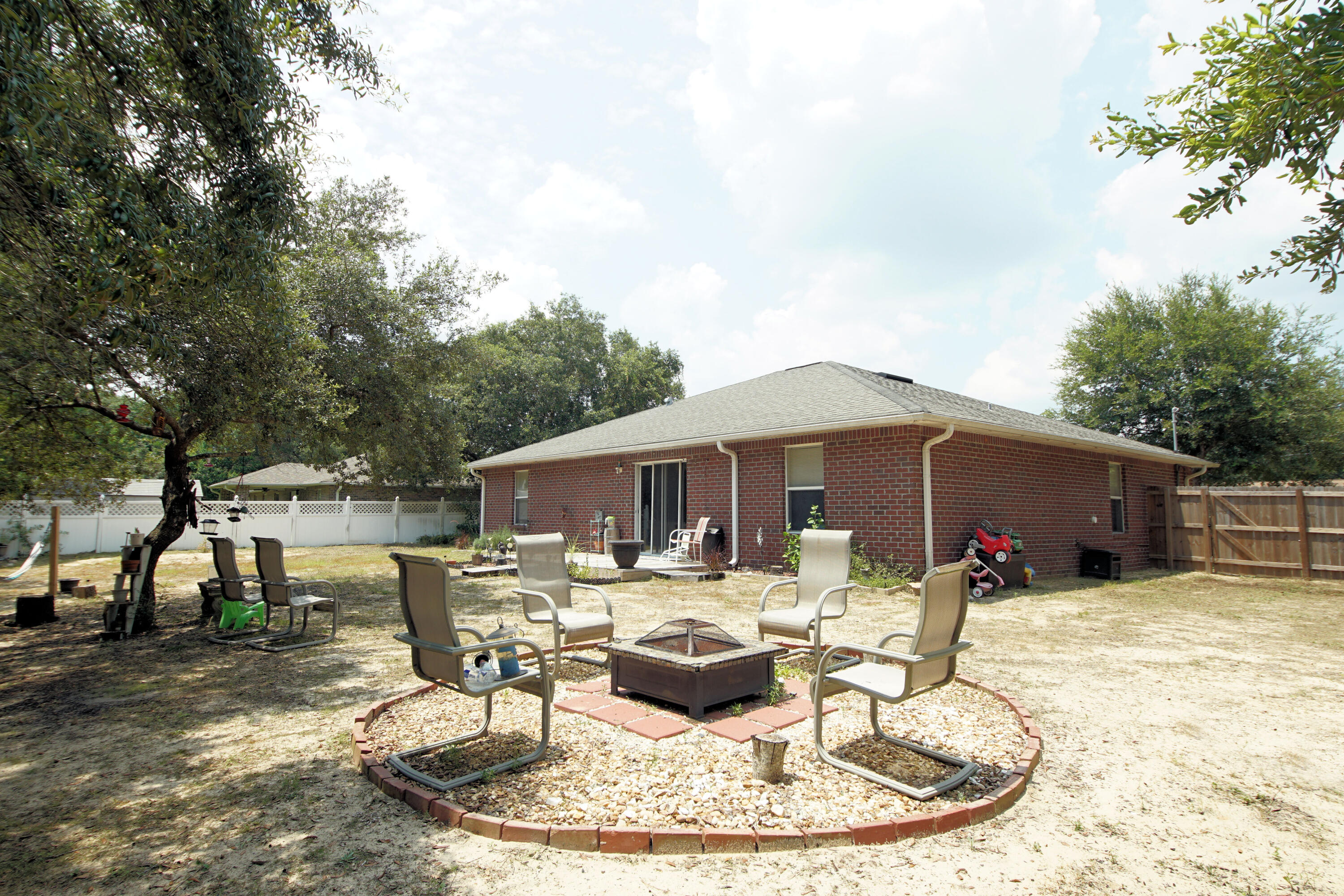 NAVARRE S/D 2ND ADDN - Residential