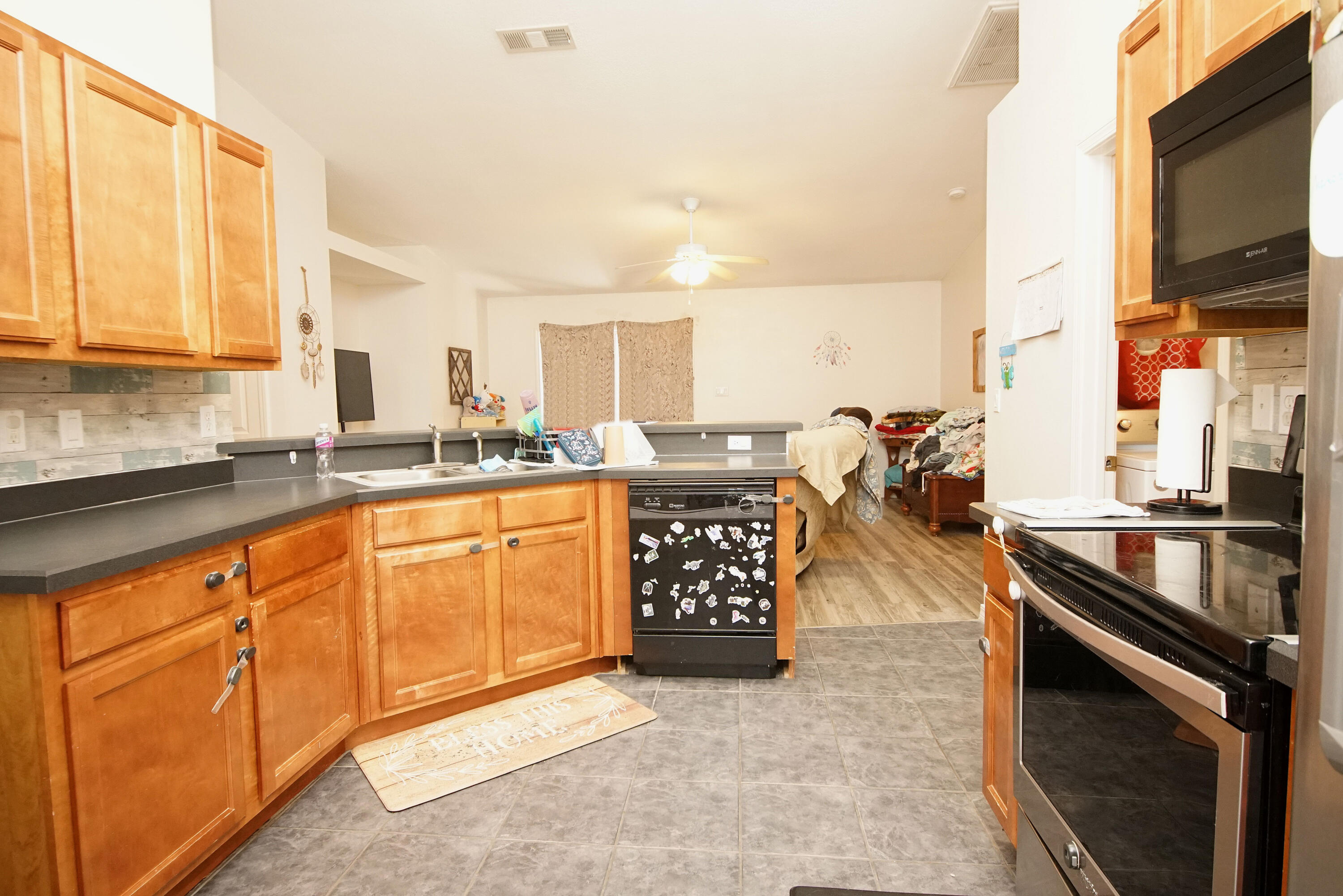 NAVARRE S/D 2ND ADDN - Residential