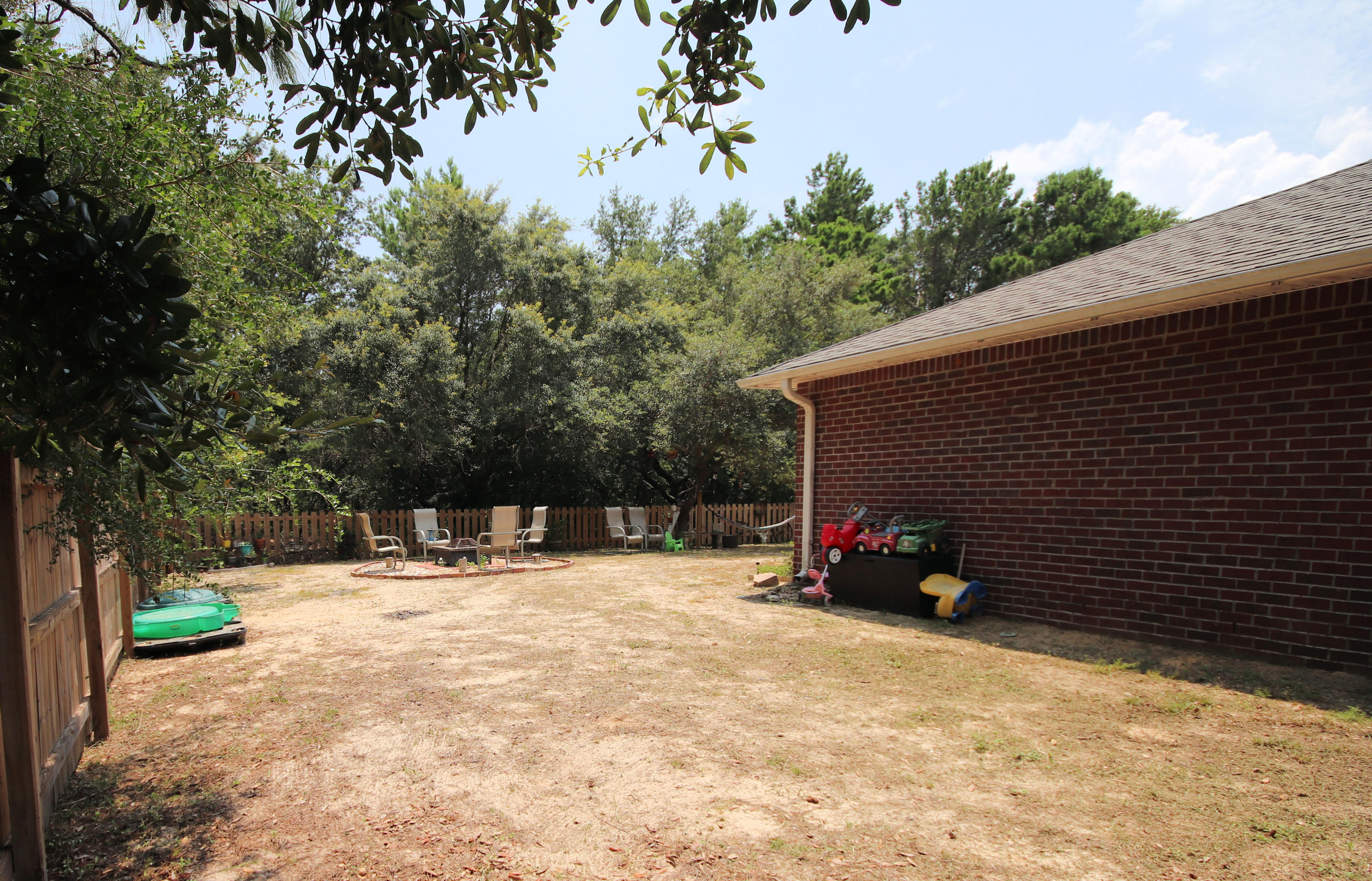 NAVARRE S/D 2ND ADDN - Residential