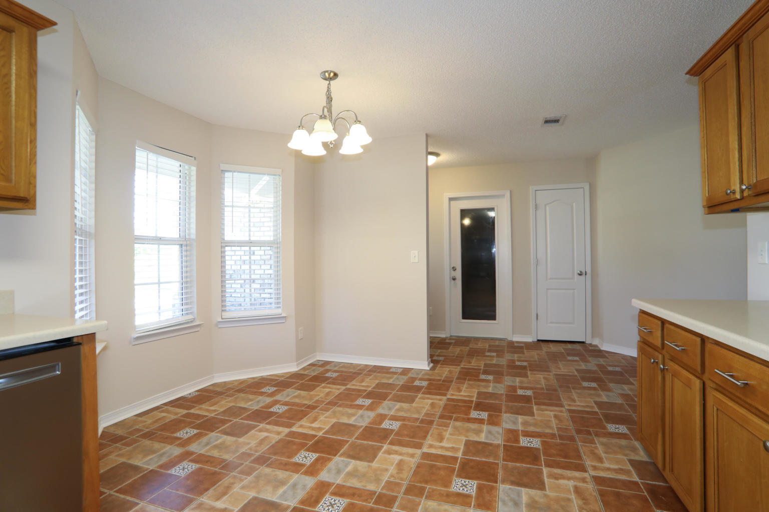 THE PINES - Residential