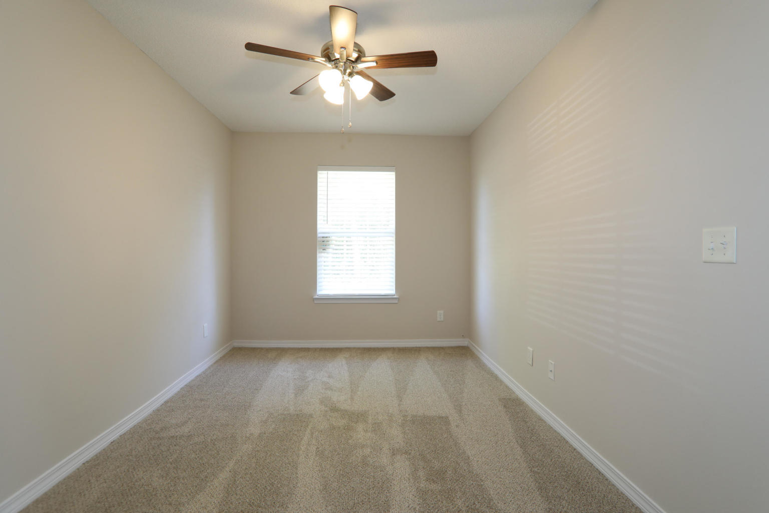 THE PINES - Residential