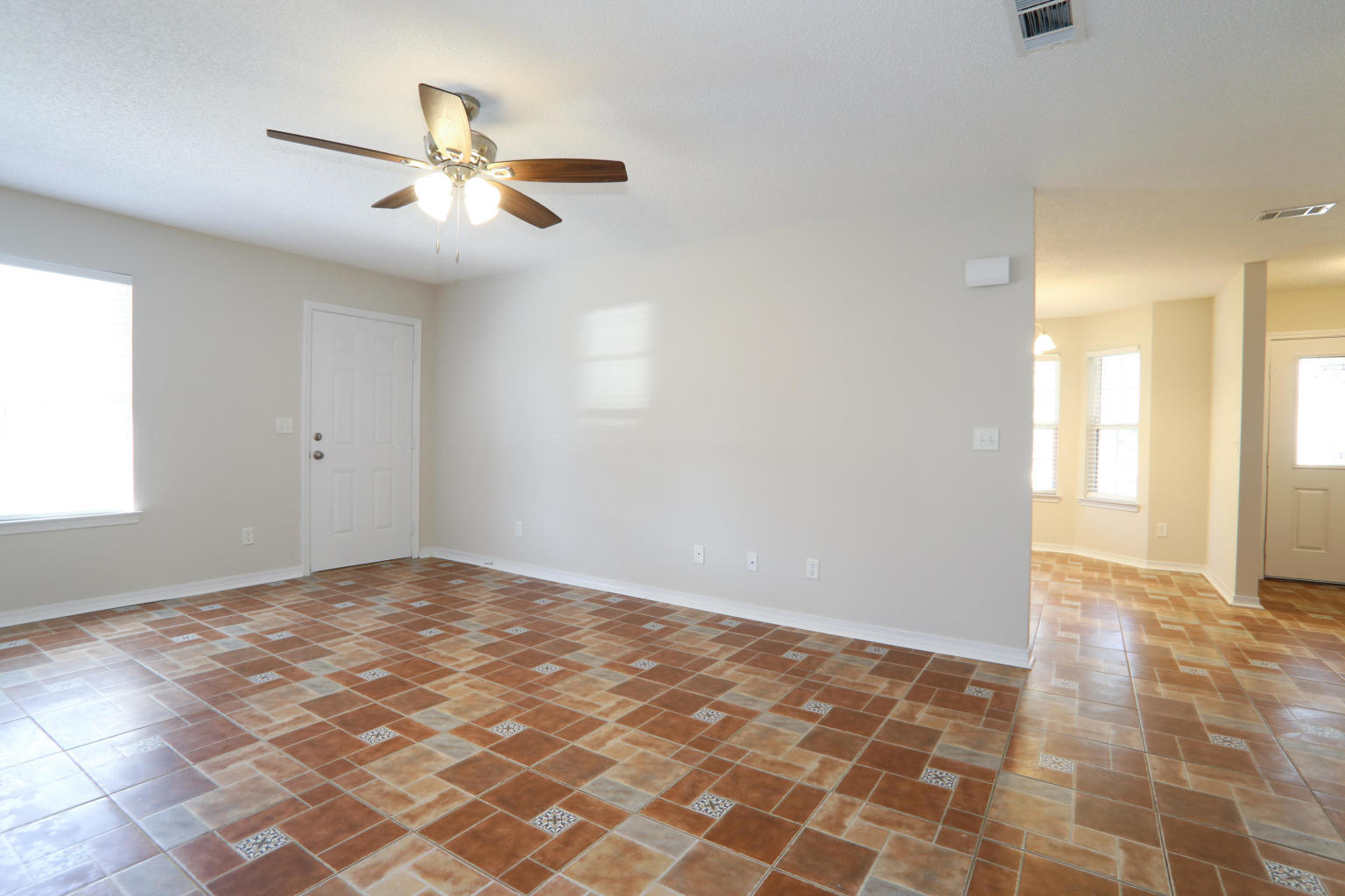 THE PINES - Residential