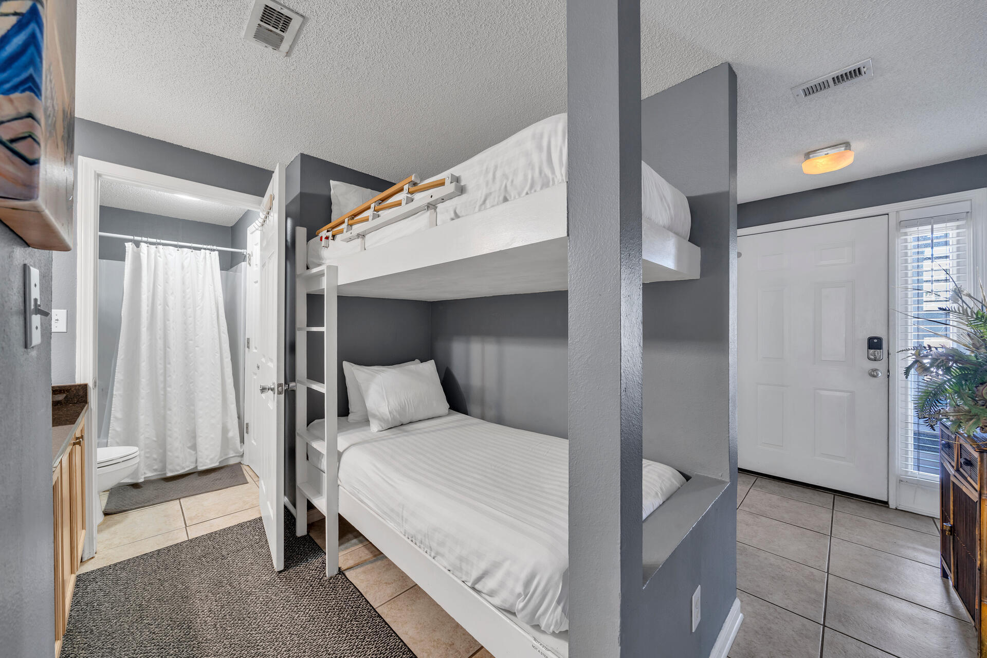 SANDPIPER COVE PH 25 - Residential